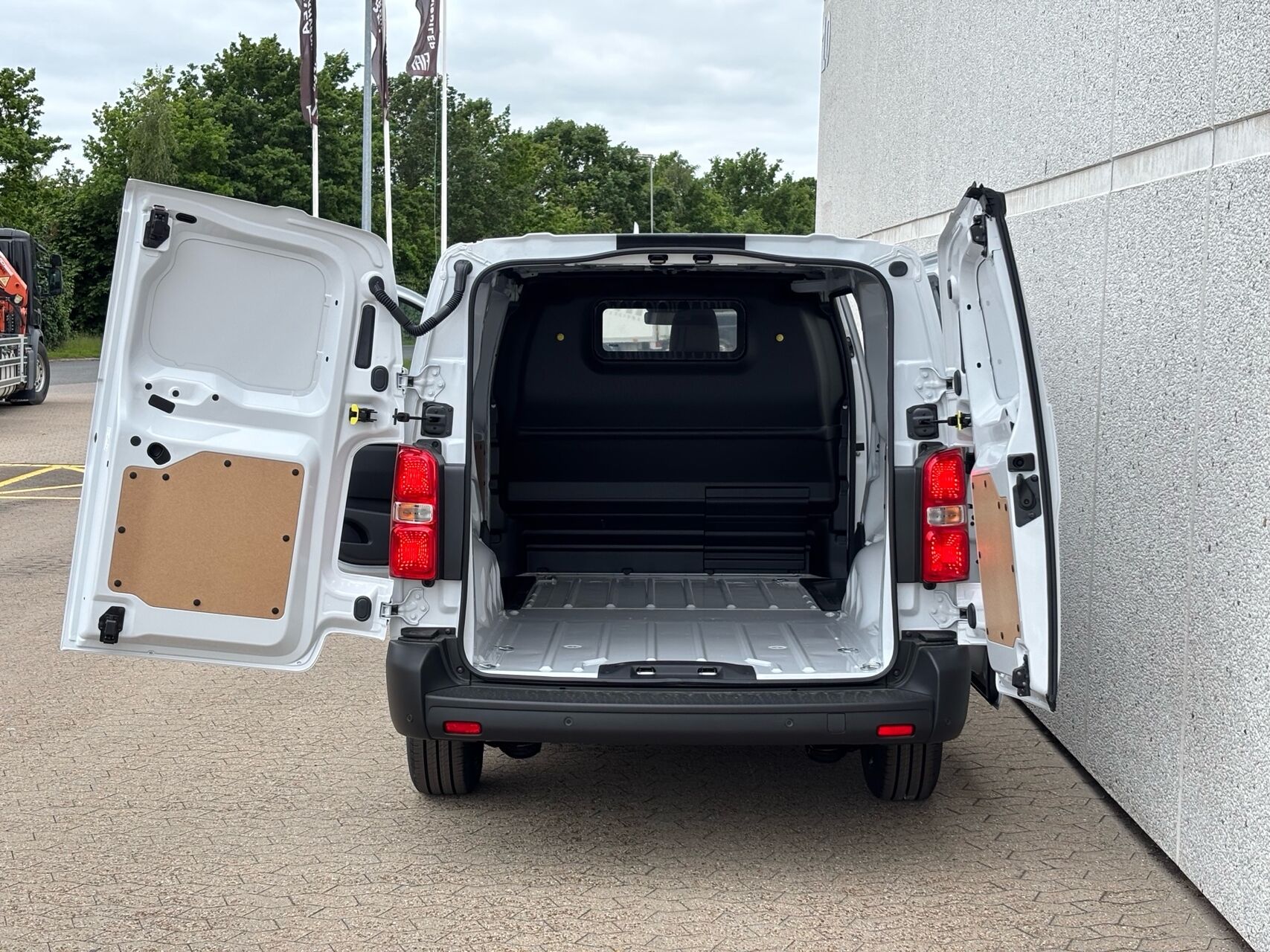 Billede af Fiat Scudo L3 2,2 BlueHDI Pro 150HK Van 6g