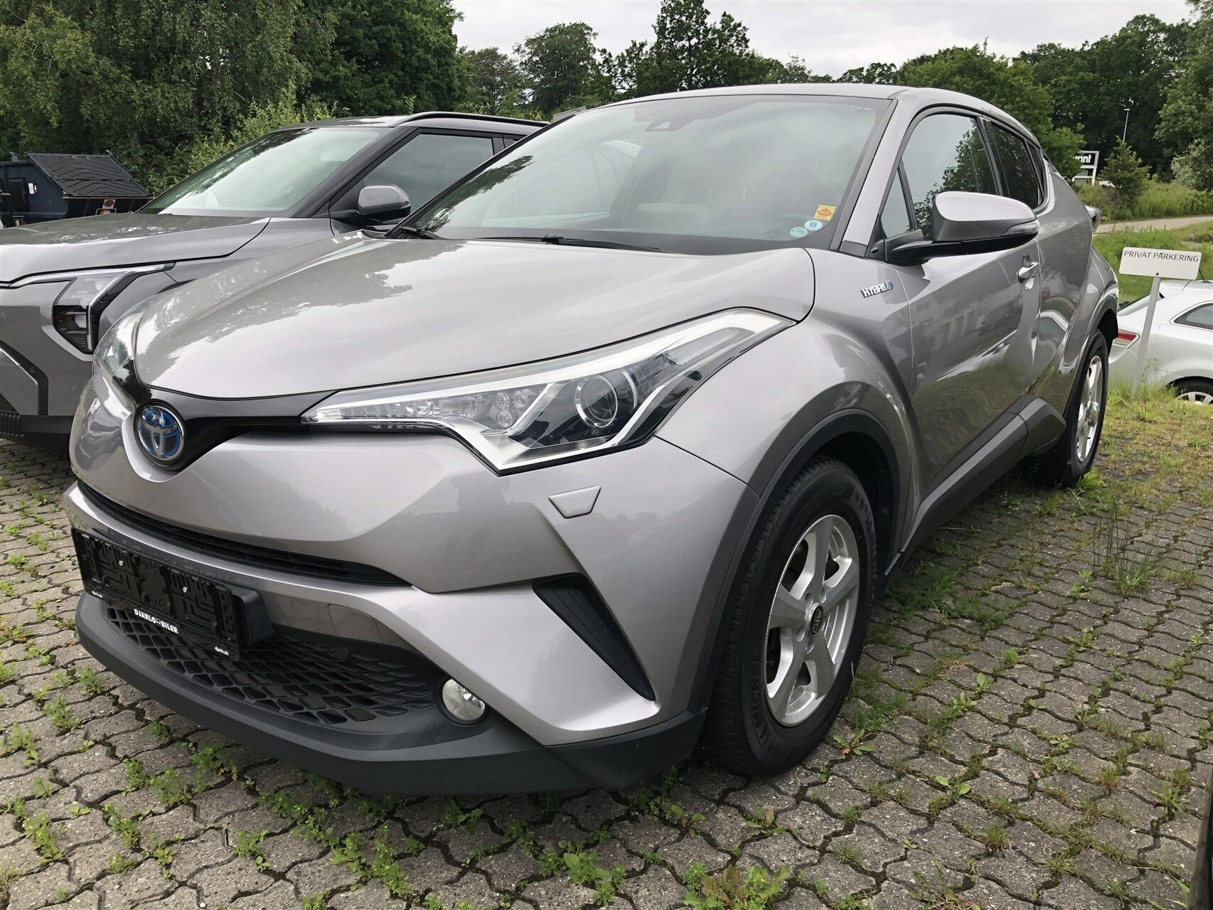 Billede af Toyota C-HR 1,8 Hybrid Selected Multidrive S 122HK 5d Aut.