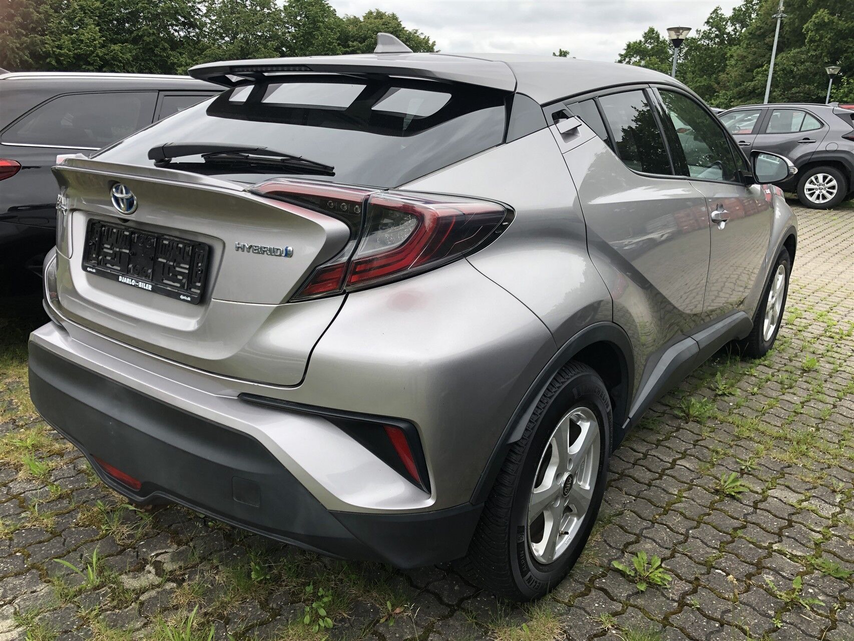 Billede af Toyota C-HR 1,8 Hybrid Selected Multidrive S 122HK 5d Aut.