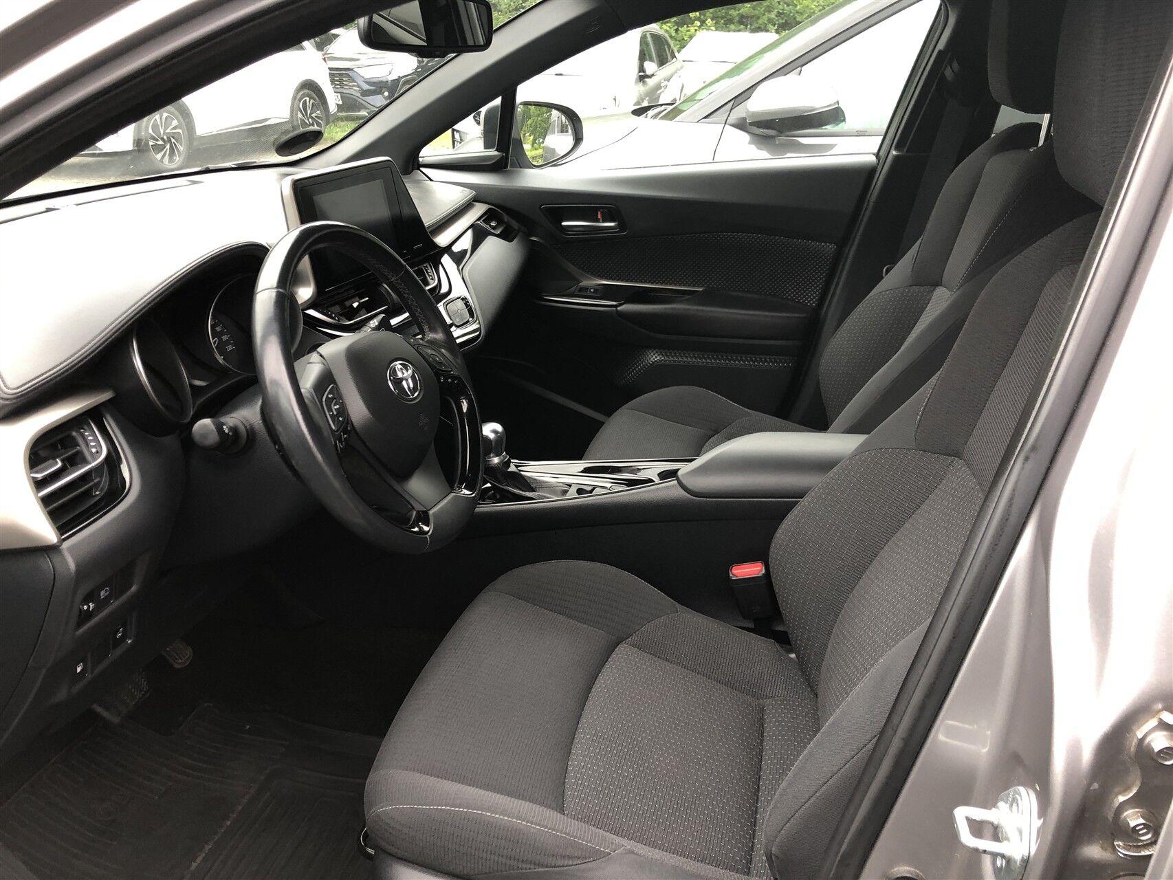 Billede af Toyota C-HR 1,8 Hybrid Selected Multidrive S 122HK 5d Aut.