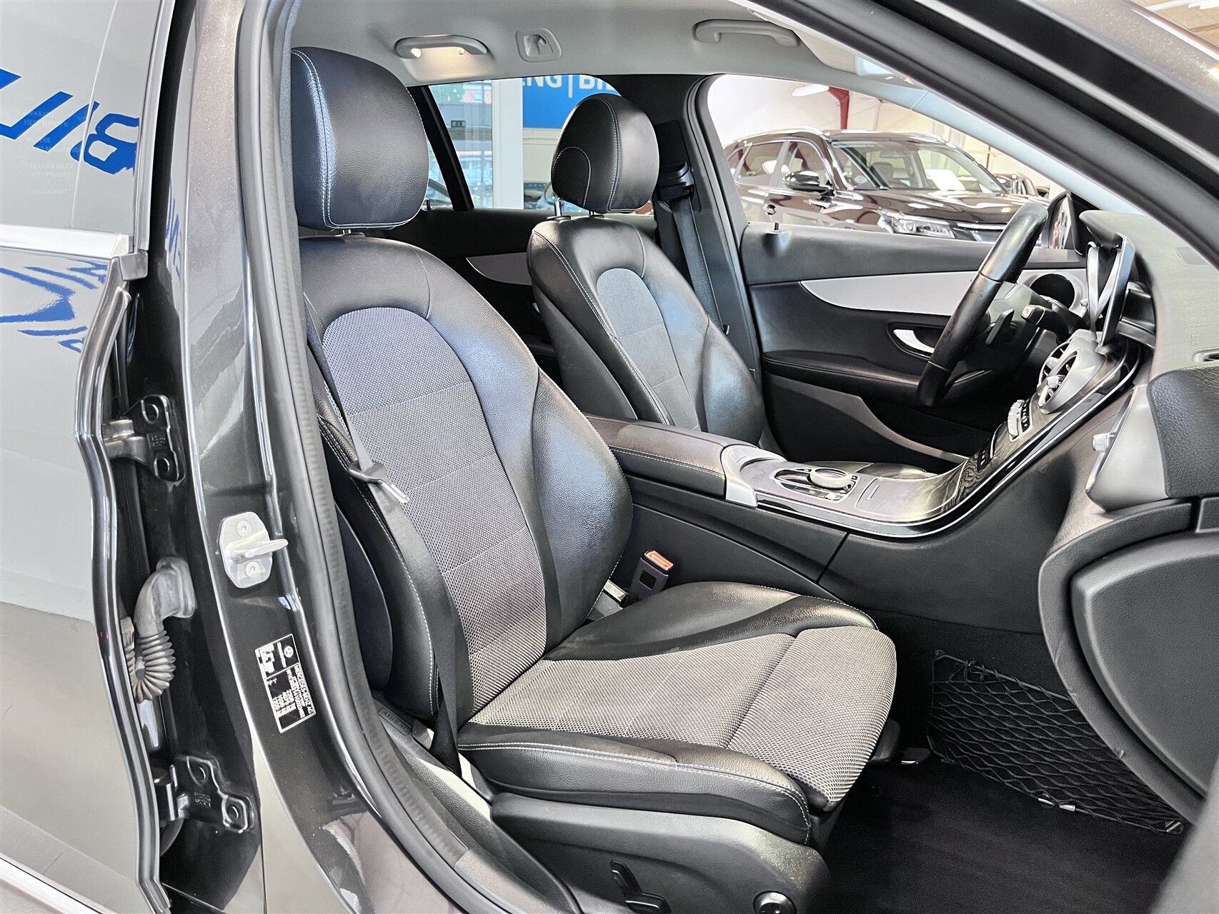 Billede af Mercedes-Benz C220 d T 2,0 CDI Progressive 9G-Tronic 194HK Stc Aut.