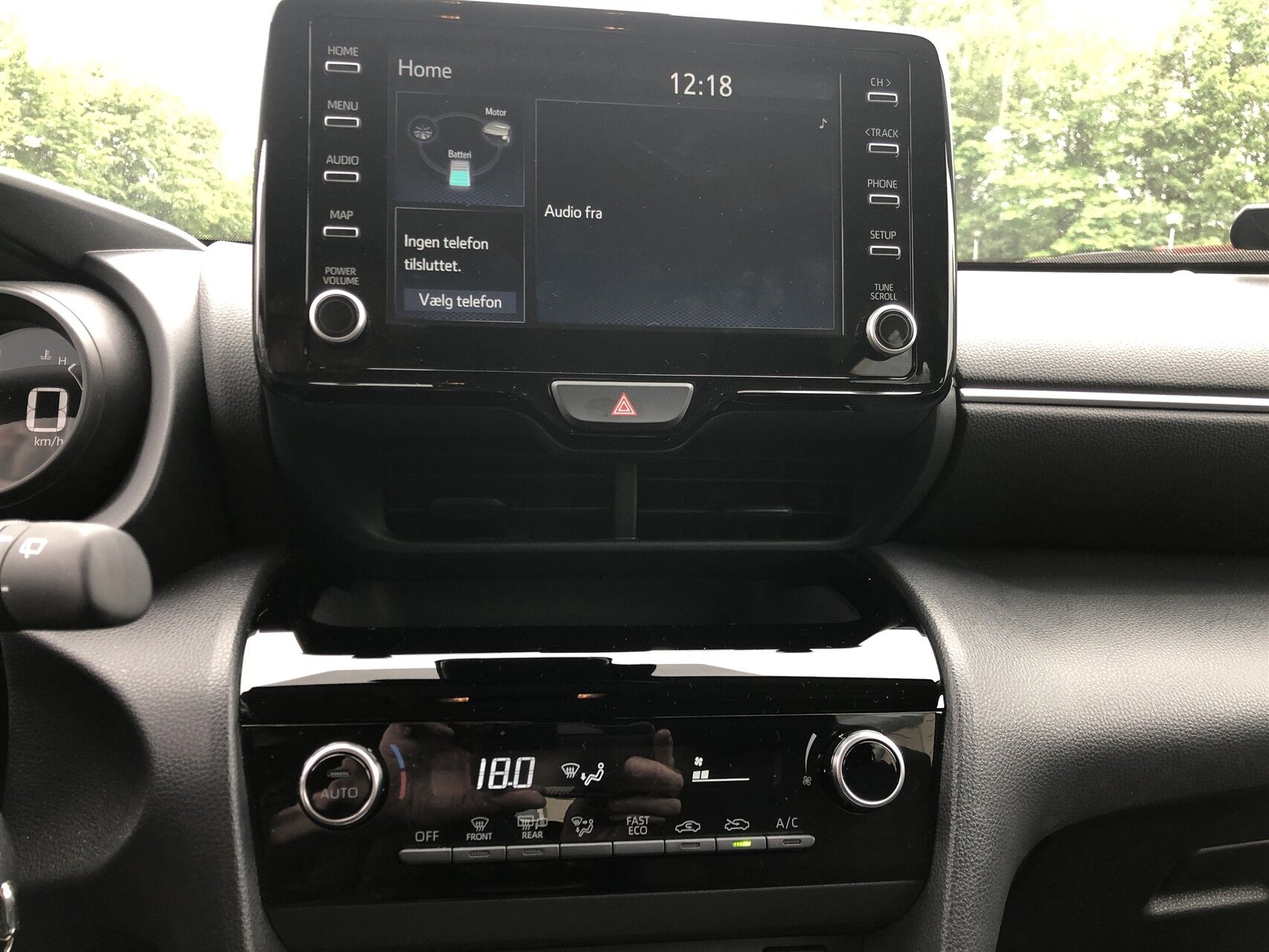 Billede af Toyota Yaris Cross 1,5 Hybrid Essential Comfort 116HK 5d Trinl. Gear