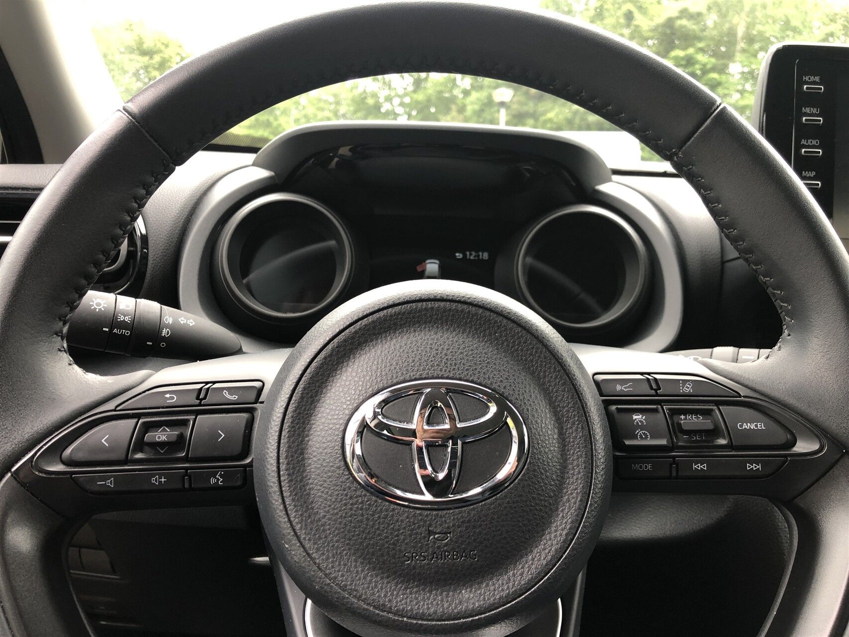 Billede af Toyota Yaris Cross 1,5 Hybrid Essential Comfort 116HK 5d Trinl. Gear