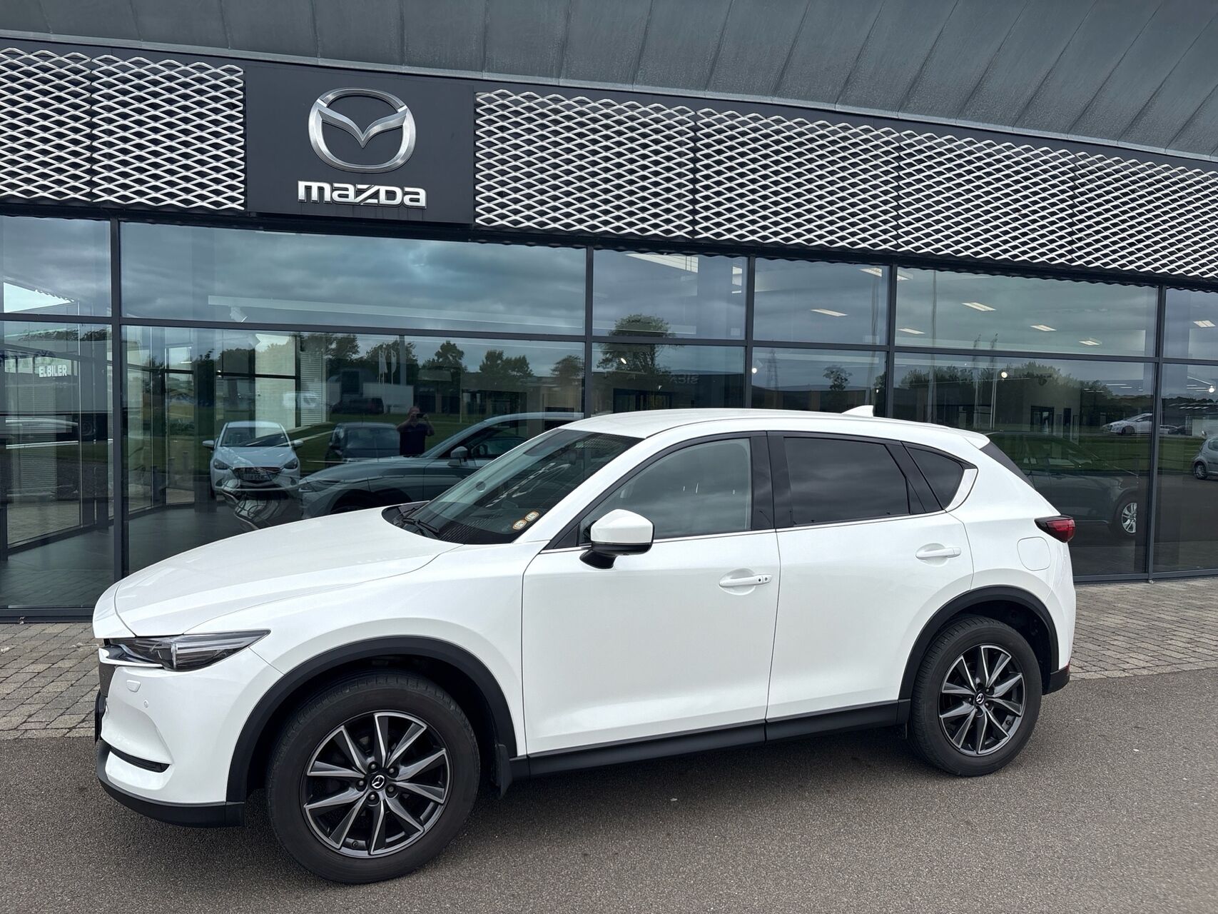 Billede af Mazda CX-5 2,0 Skyactiv-G Optimum Cruise Pack 165HK 5d 6g Aut.