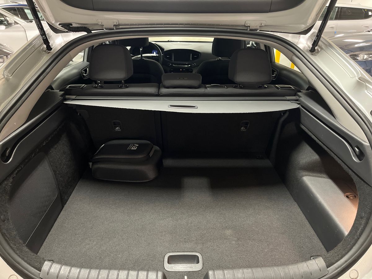 Billede af Hyundai Ioniq 1,6 GDI  Plugin-hybrid Trend plug-in 141HK 5d 6g Aut.