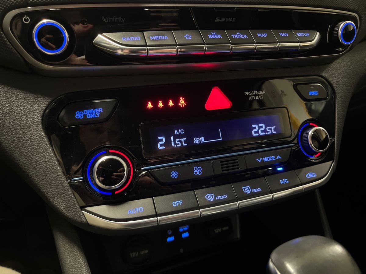 Billede af Hyundai Ioniq 1,6 GDI  Plugin-hybrid Trend plug-in 141HK 5d 6g Aut.