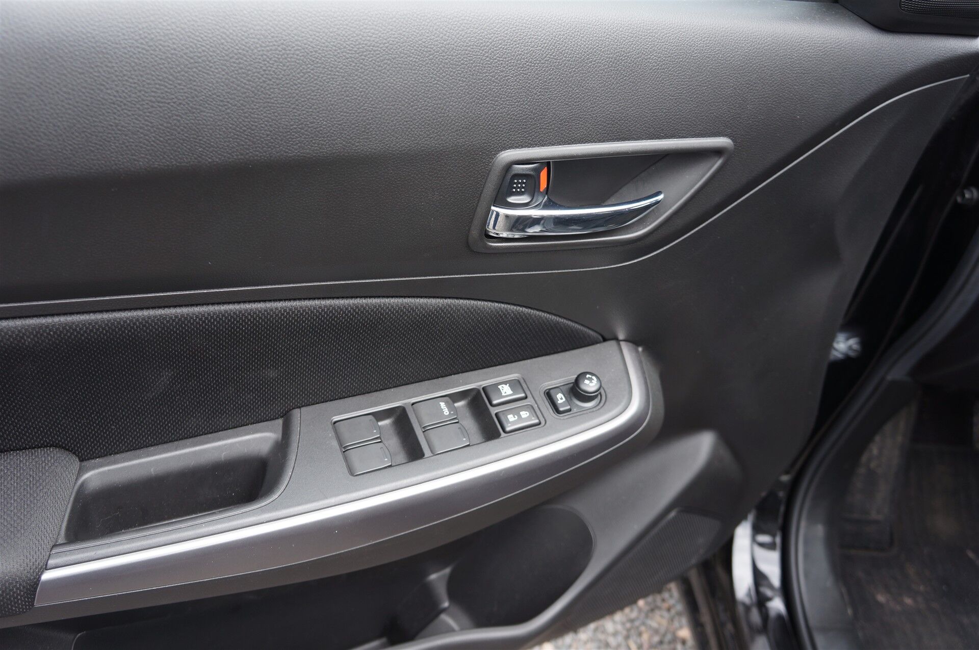 Billede af Suzuki Swift 1,2 Dualjet  Mild hybrid Exclusive AEB 83HK 5d