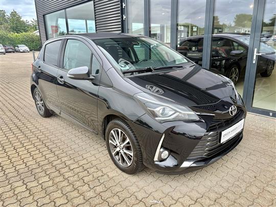 Toyota Yaris 1,5 VVT-I T3 Designpakke 111HK 5d 6g
