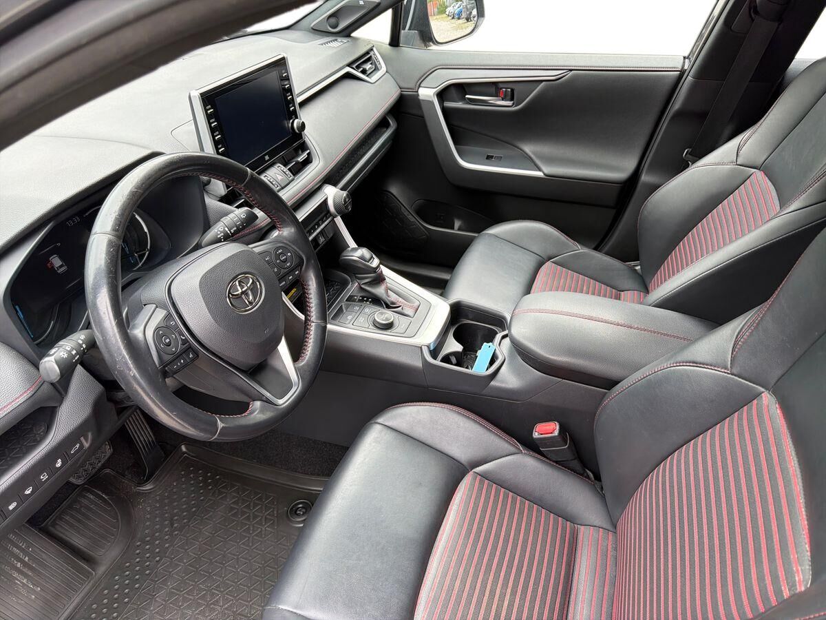 Billede af Toyota RAV4 Plug-in 2,5 Plugin-hybrid H3 Premium AWD 306HK 5d 6g Aut.