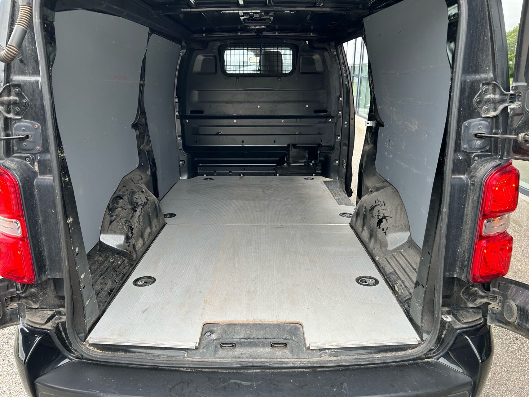 Billede af Citroën Jumpy L3 2,0 Blue HDi Masterline 150HK Van