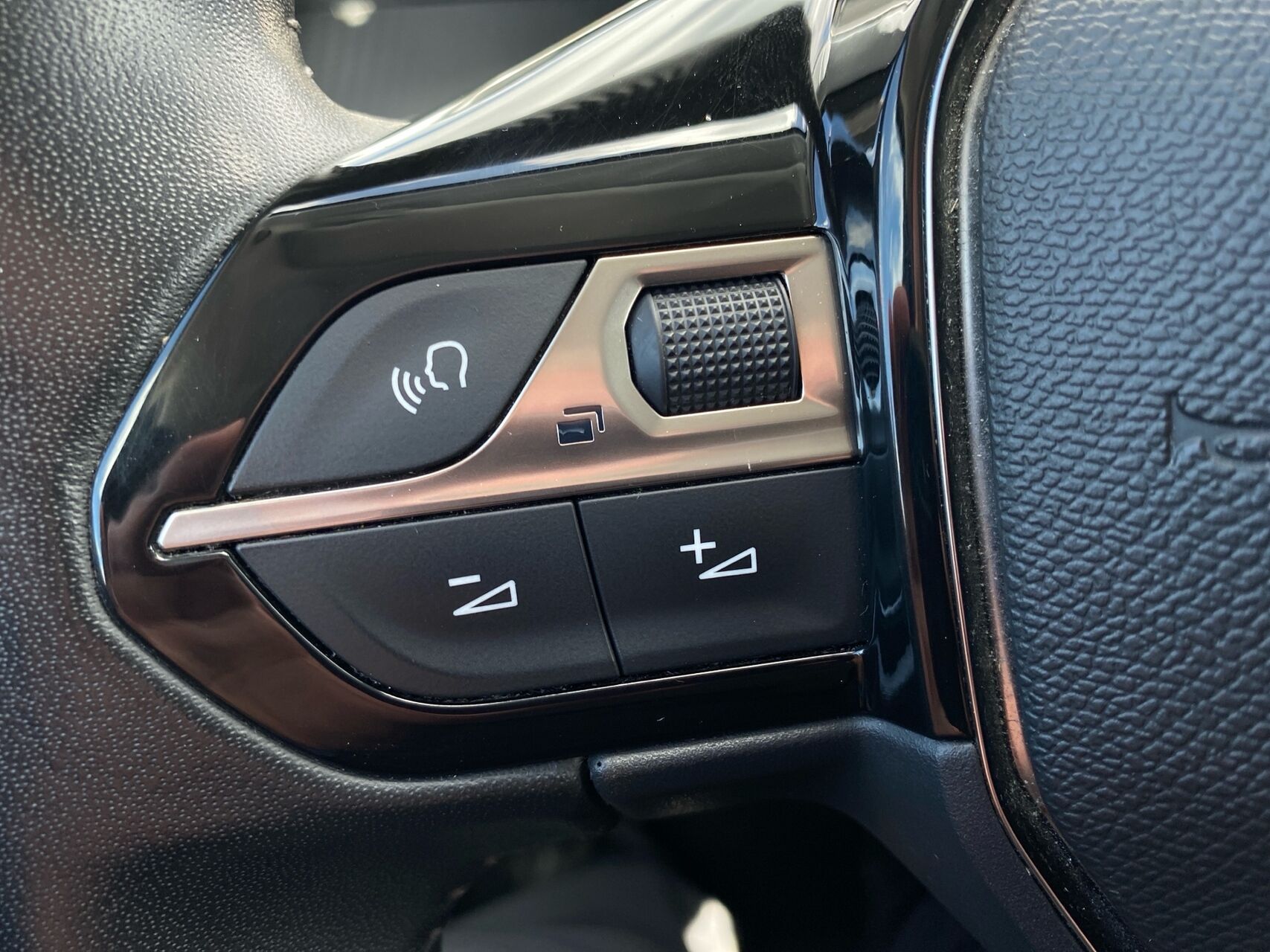 Billede af Peugeot 208 1,5 BlueHDi Allure+ 102HK 5d 6g