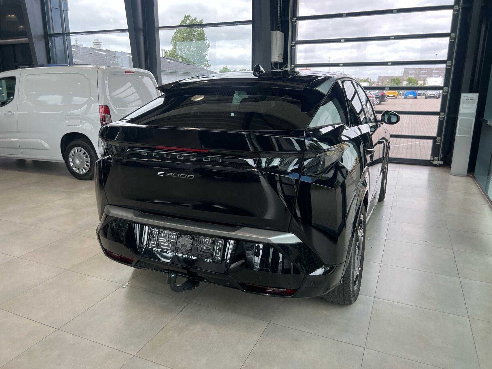 Billede af Peugeot e-3008 EL GT Pack 210HK 5d Aut.