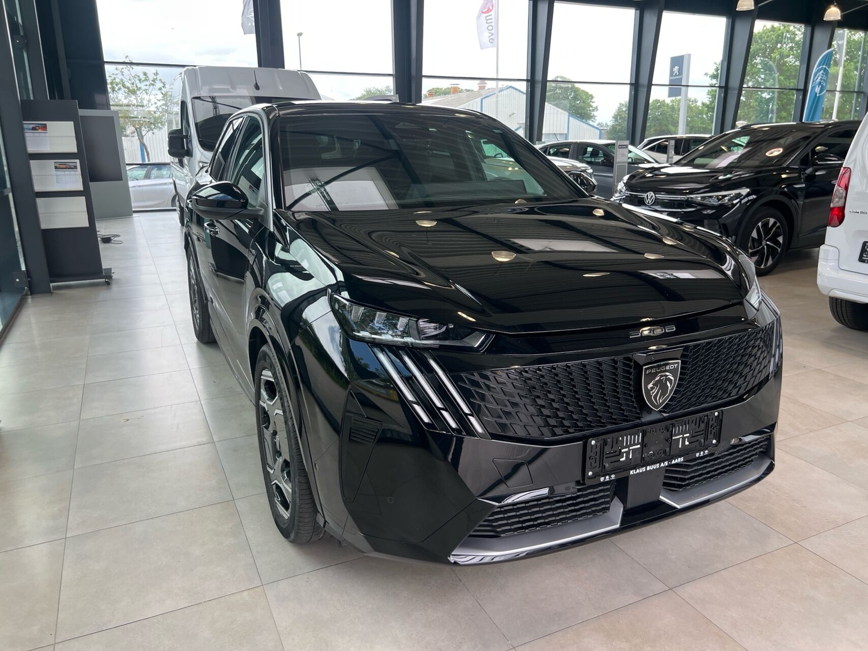 Billede af Peugeot e-3008 EL GT Pack 210HK 5d Aut.