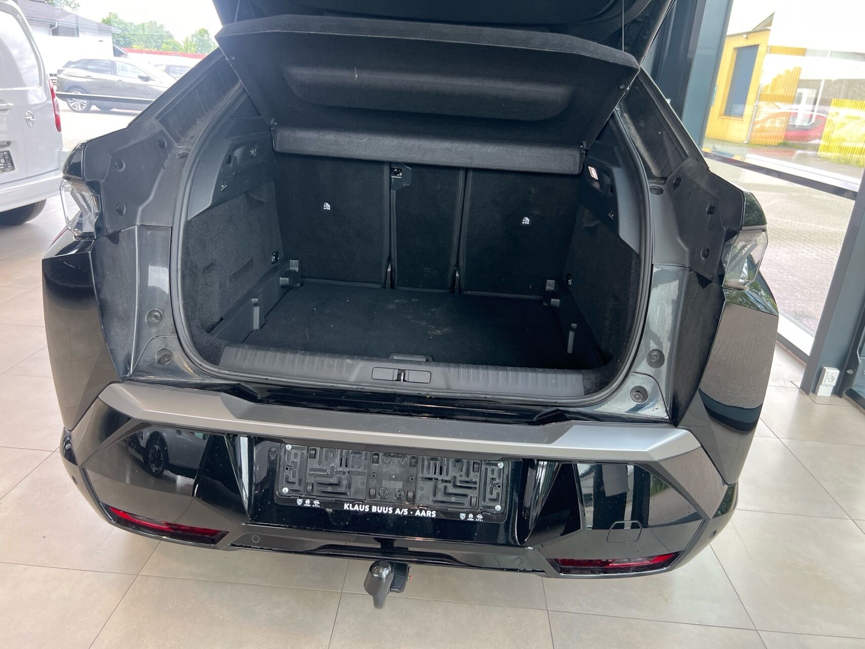 Billede af Peugeot e-3008 EL GT Pack 210HK 5d Aut.