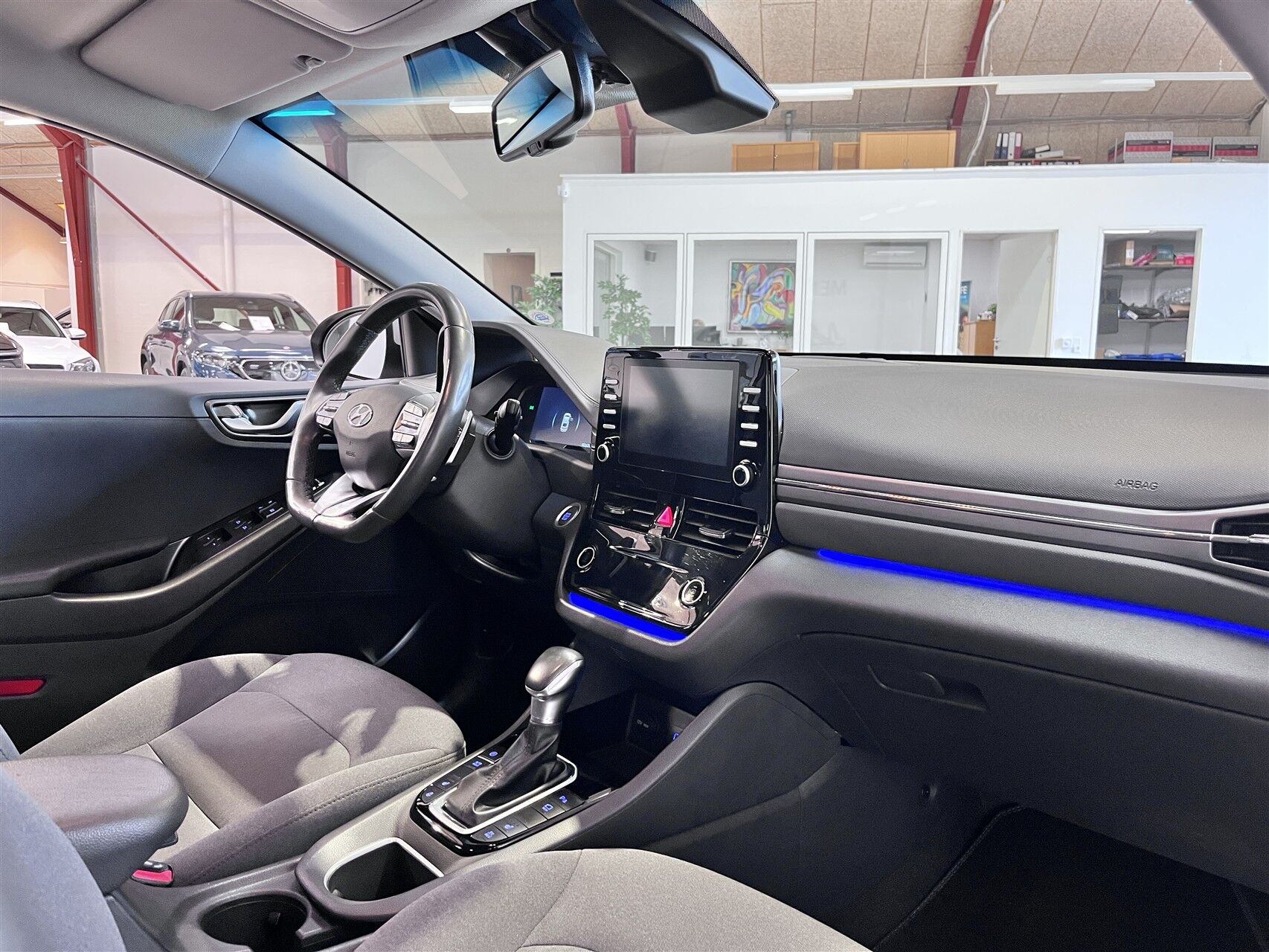 Billede af Hyundai Ioniq 1,6 GDI  Plugin-hybrid Premium plug-in 141HK 5d 6g Aut.