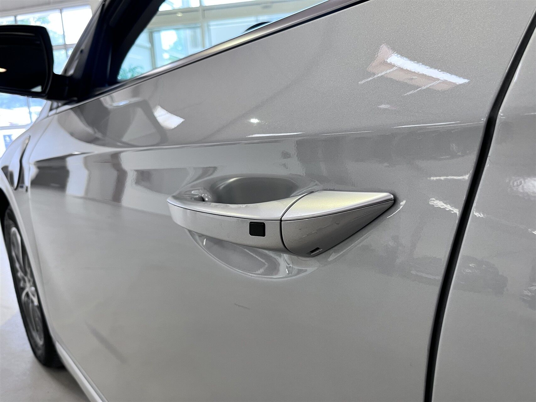Billede af Hyundai Ioniq 1,6 GDI  Plugin-hybrid Premium plug-in 141HK 5d 6g Aut.