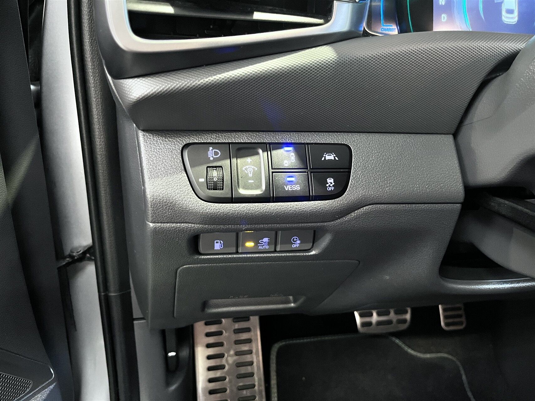 Billede af Hyundai Ioniq 1,6 GDI  Plugin-hybrid Premium plug-in 141HK 5d 6g Aut.