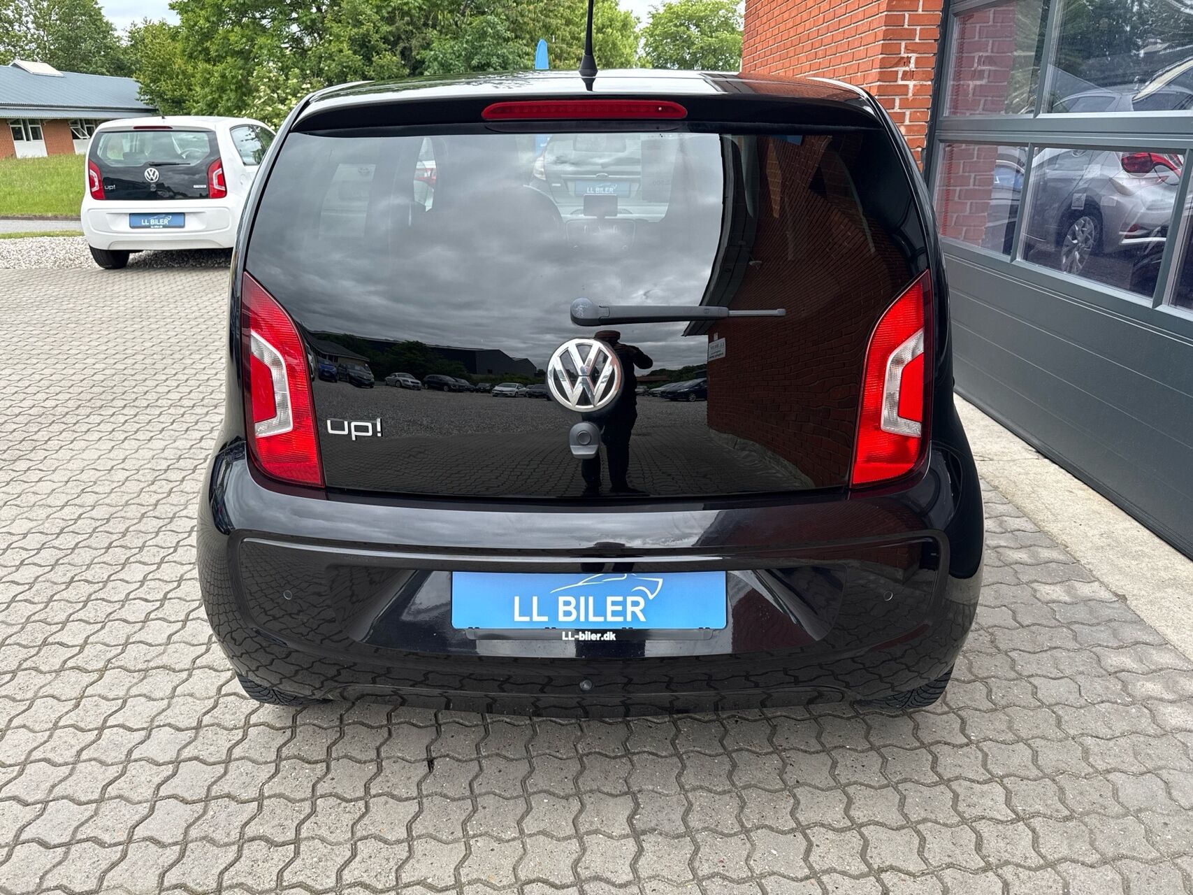 Billede af VW up 1,0 MPI High ASG 75HK 5d Aut.