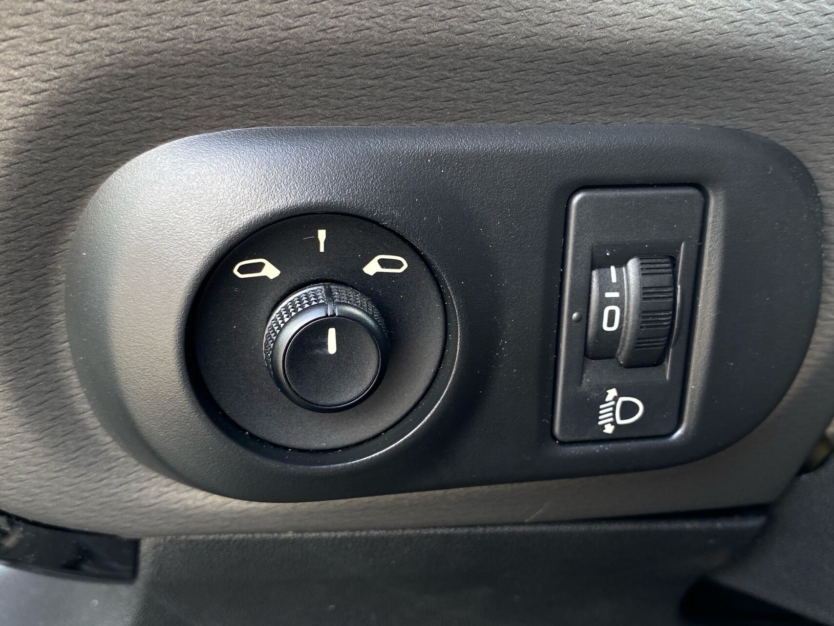 Billede af Citroën C4 Cactus 1,5 Blue HDi Feel ETG6 start/stop 100HK 5d 6g Aut.