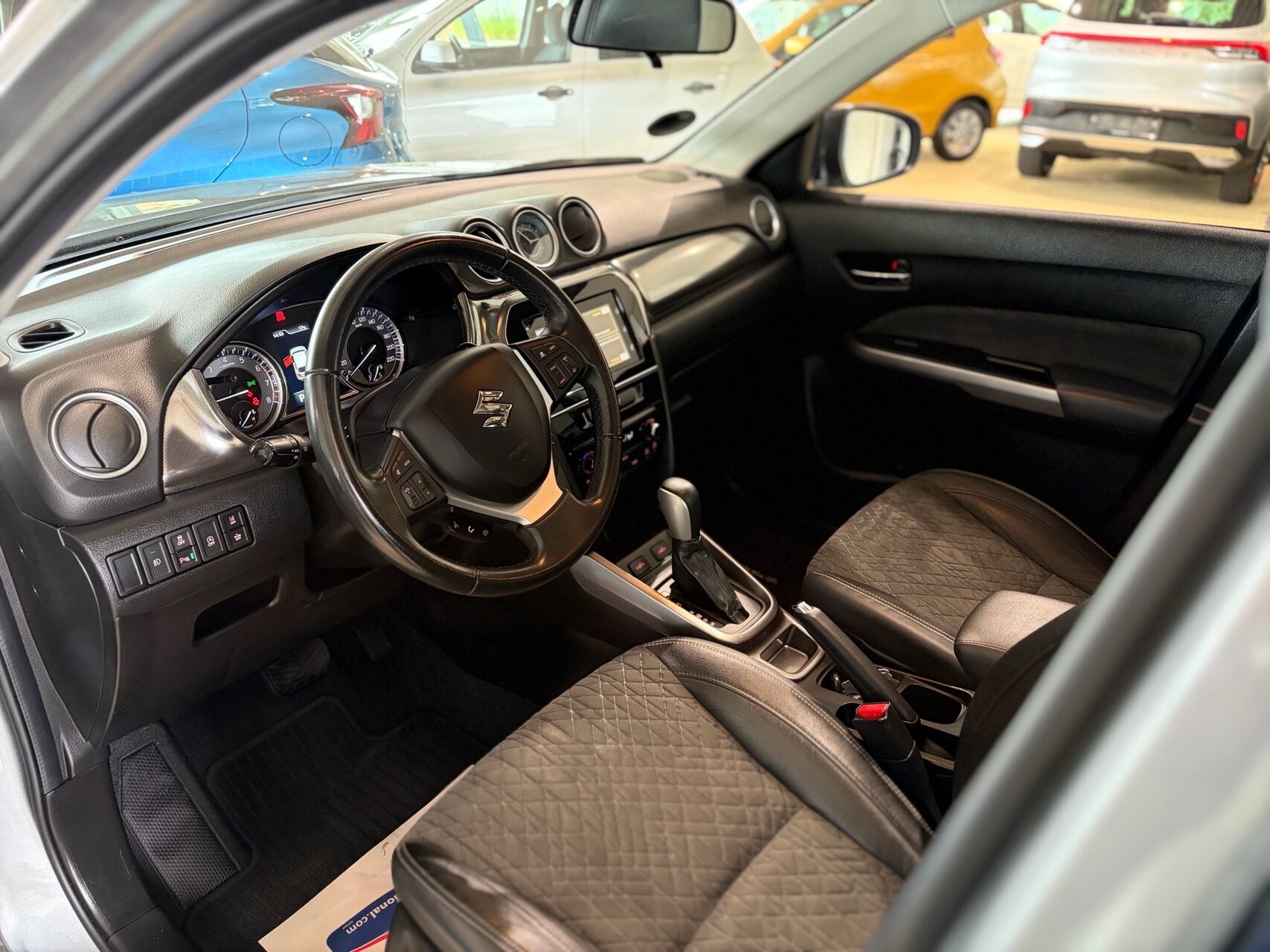 Billede af Suzuki Vitara 1,4 Boosterjet  Mild hybrid Adventure 129HK 5d 6g Aut.