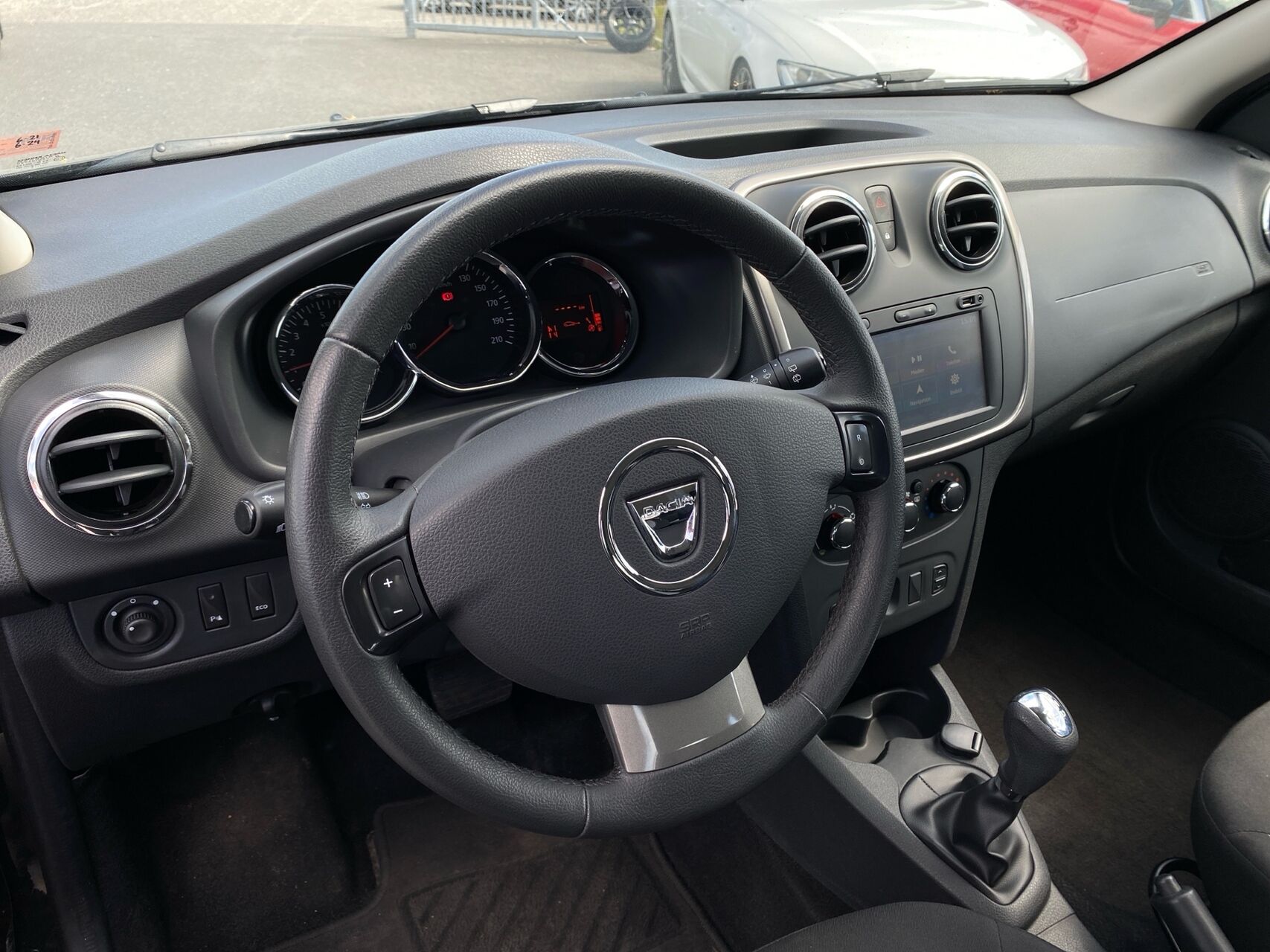 Billede af Dacia Sandero 0,9 Tce Stepway Start/Stop Easy-R 90HK 5d Aut.