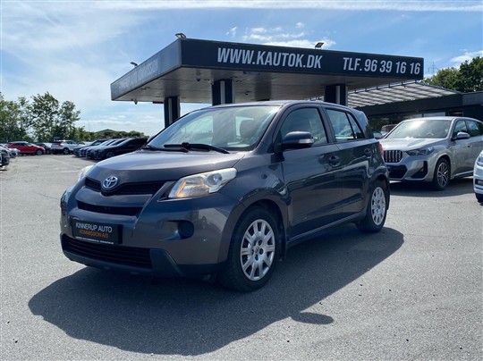 Toyota Urban Cruiser 1,4 D-4D DPF T1 90HK