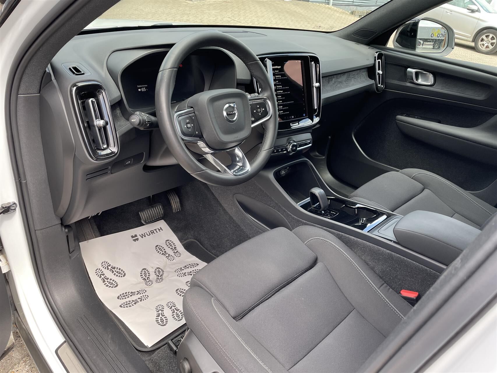 Billede af Volvo XC40 Recharge Extended Range Core 252HK 5d Aut.