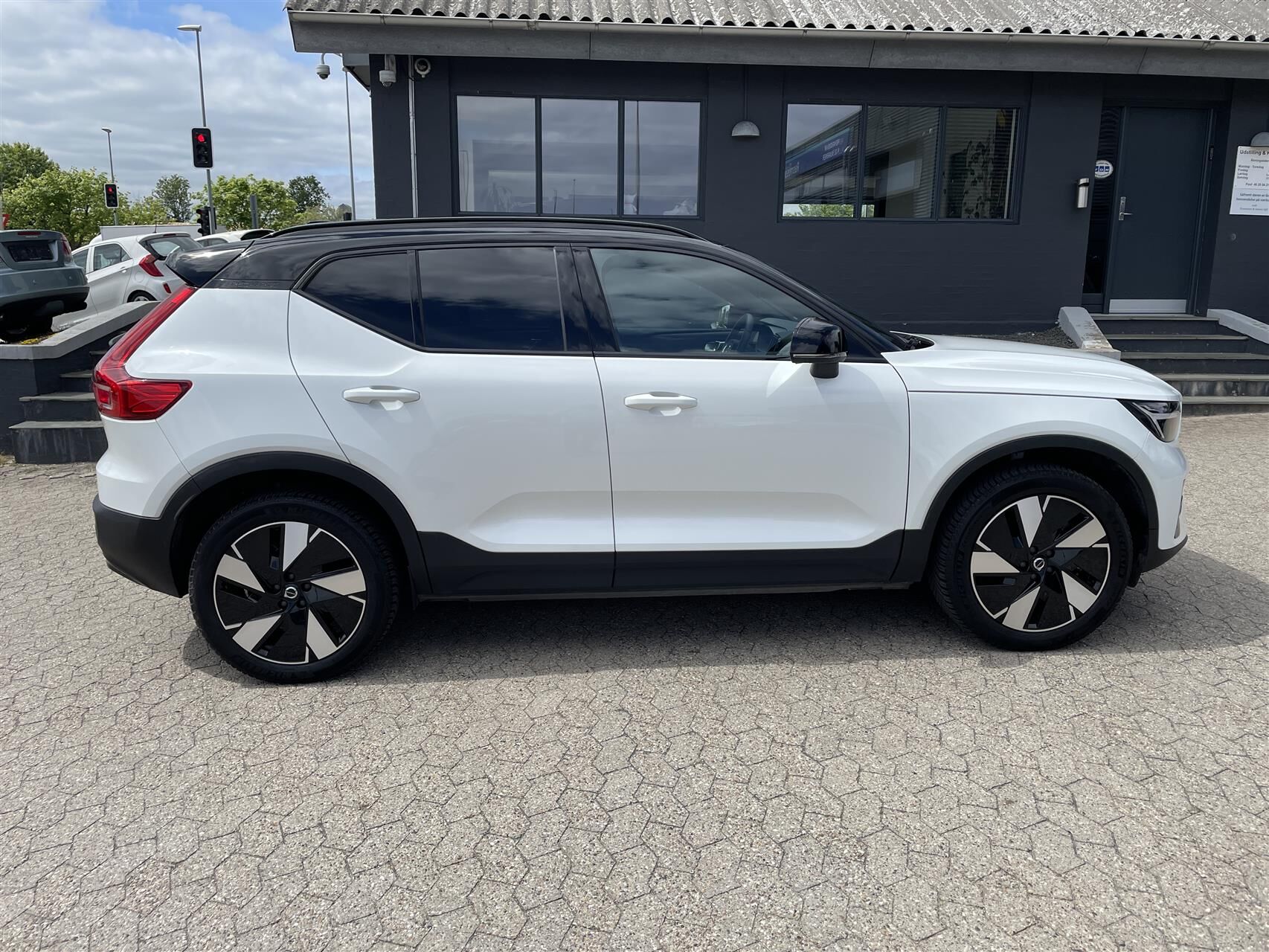 Billede af Volvo XC40 Recharge Extended Range Core 252HK 5d Aut.
