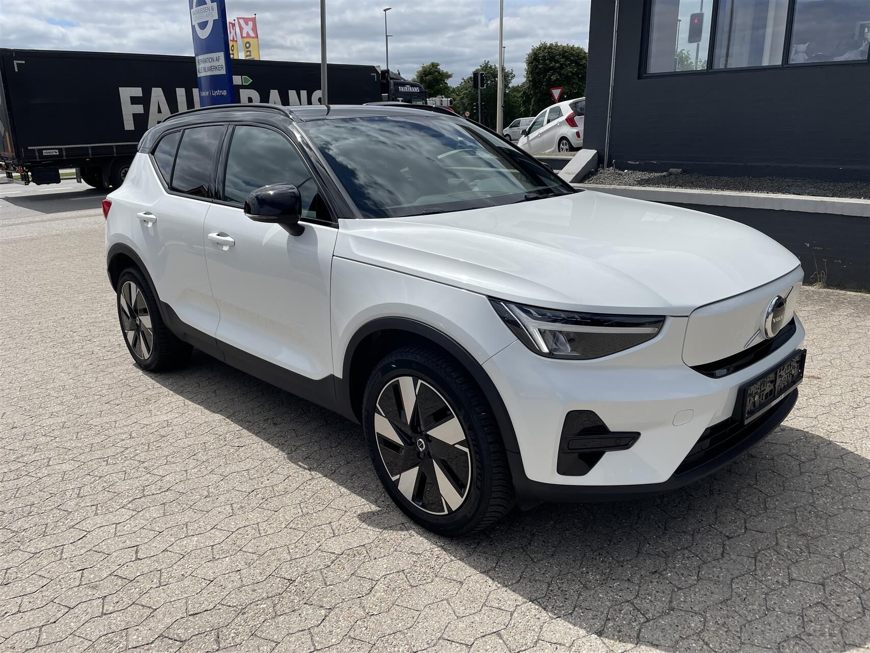 Billede af Volvo XC40 Recharge Extended Range Core 252HK 5d Aut.