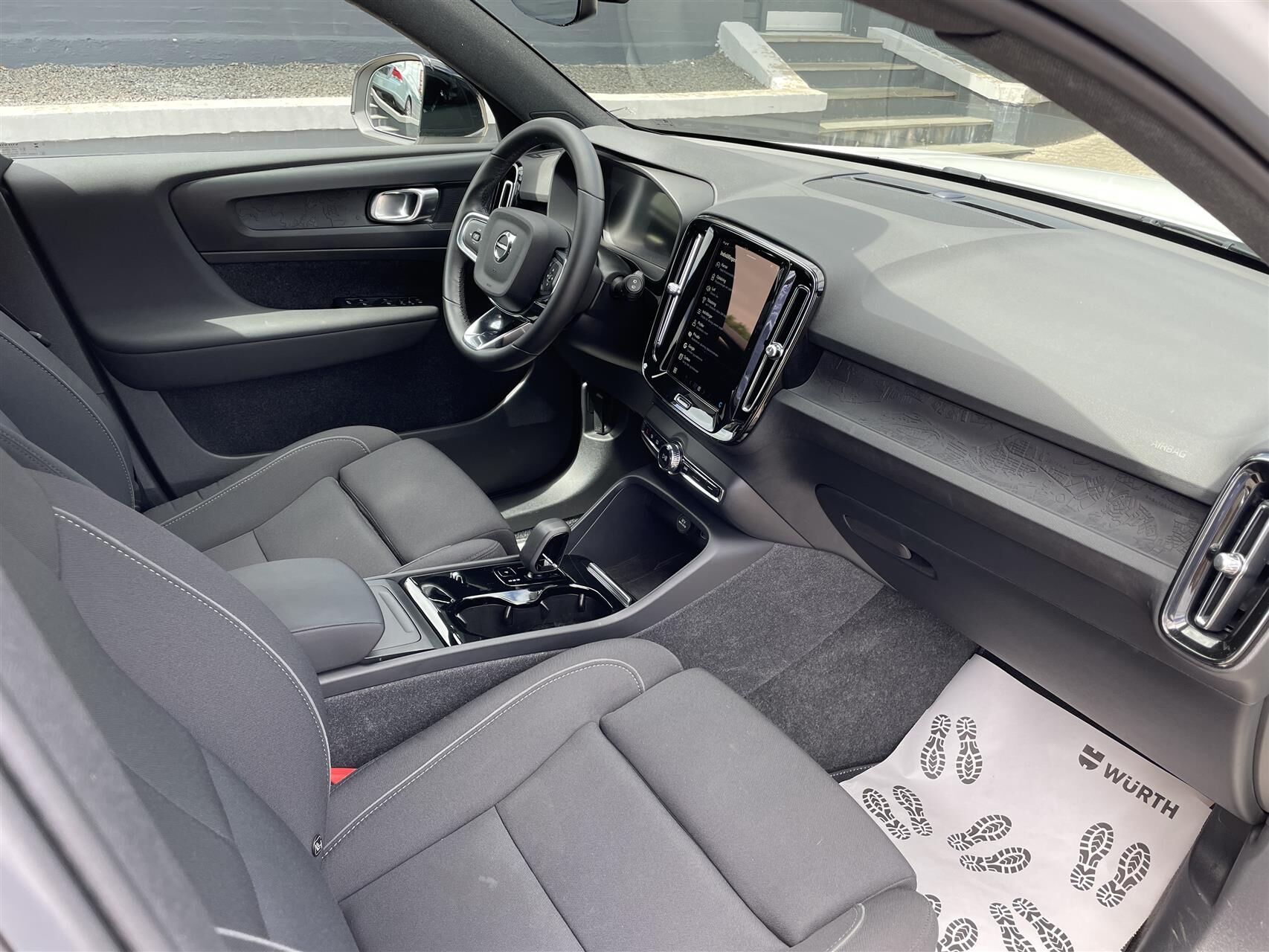 Billede af Volvo XC40 Recharge Extended Range Core 252HK 5d Aut.