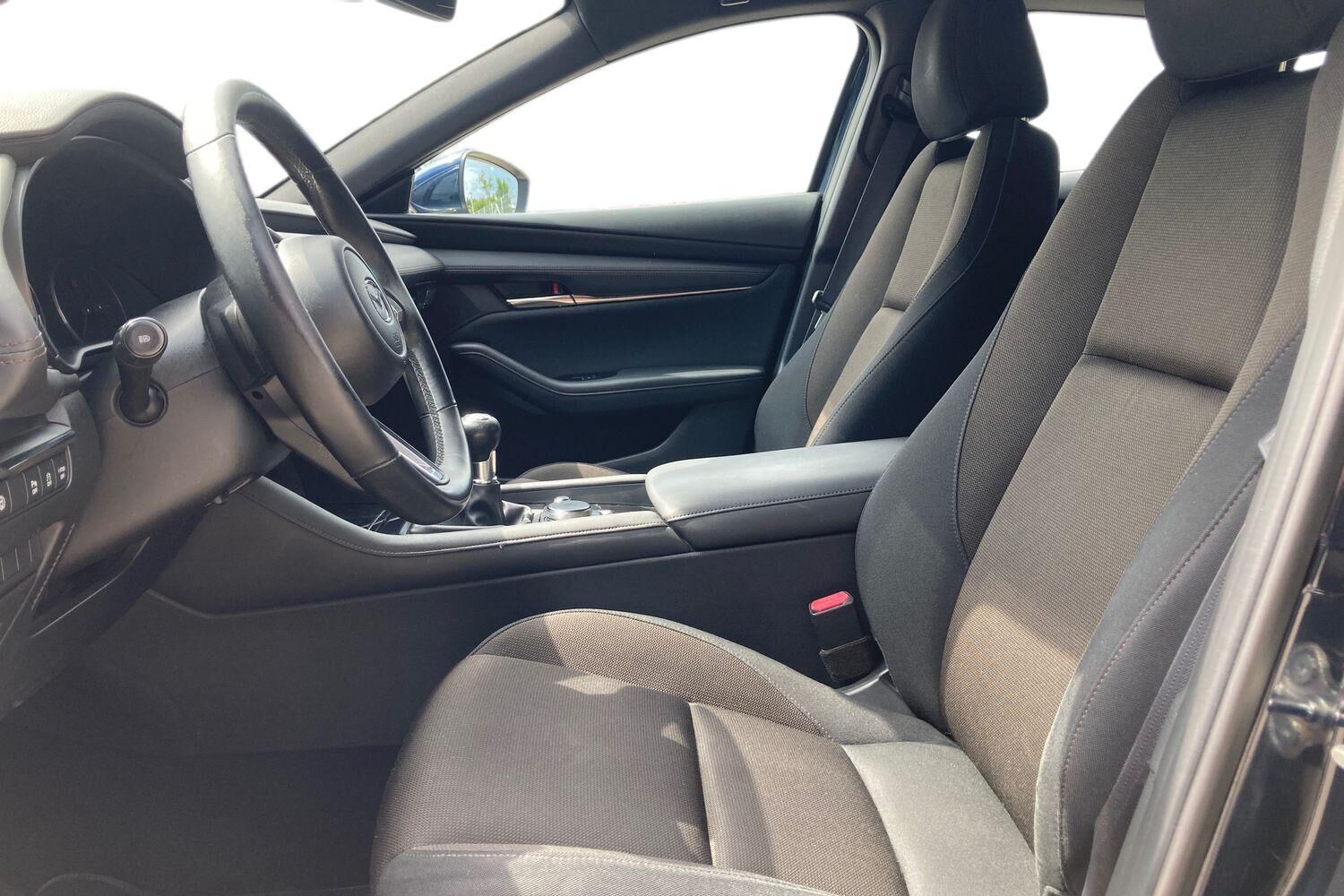 Billede af Mazda 3 2,0 Skyactiv-G  Mild hybrid Sky 122HK 6g
