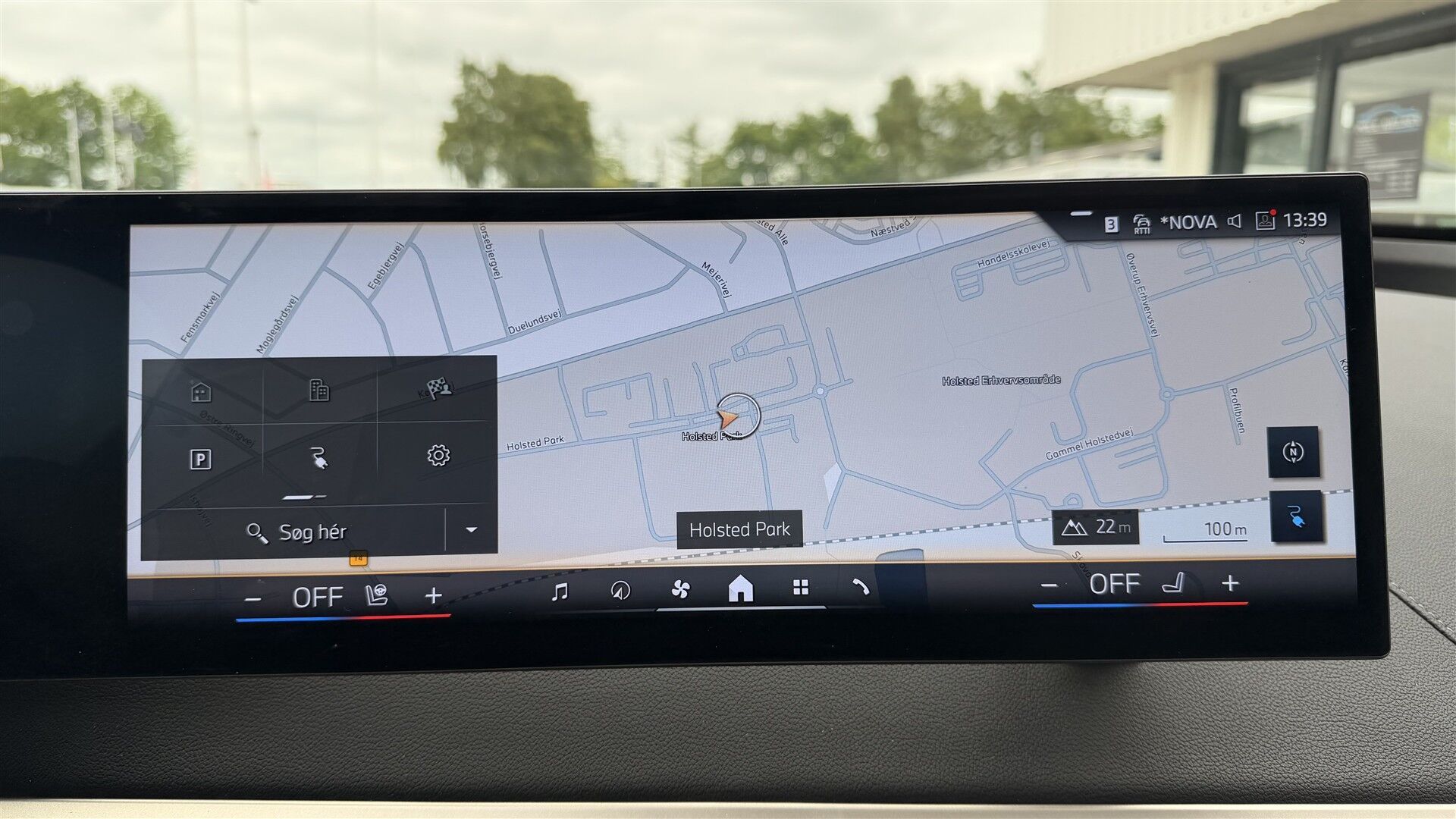 Billede af BMW iX 40 Fully Charged Sport XDrive 326HK 5d Aut. 