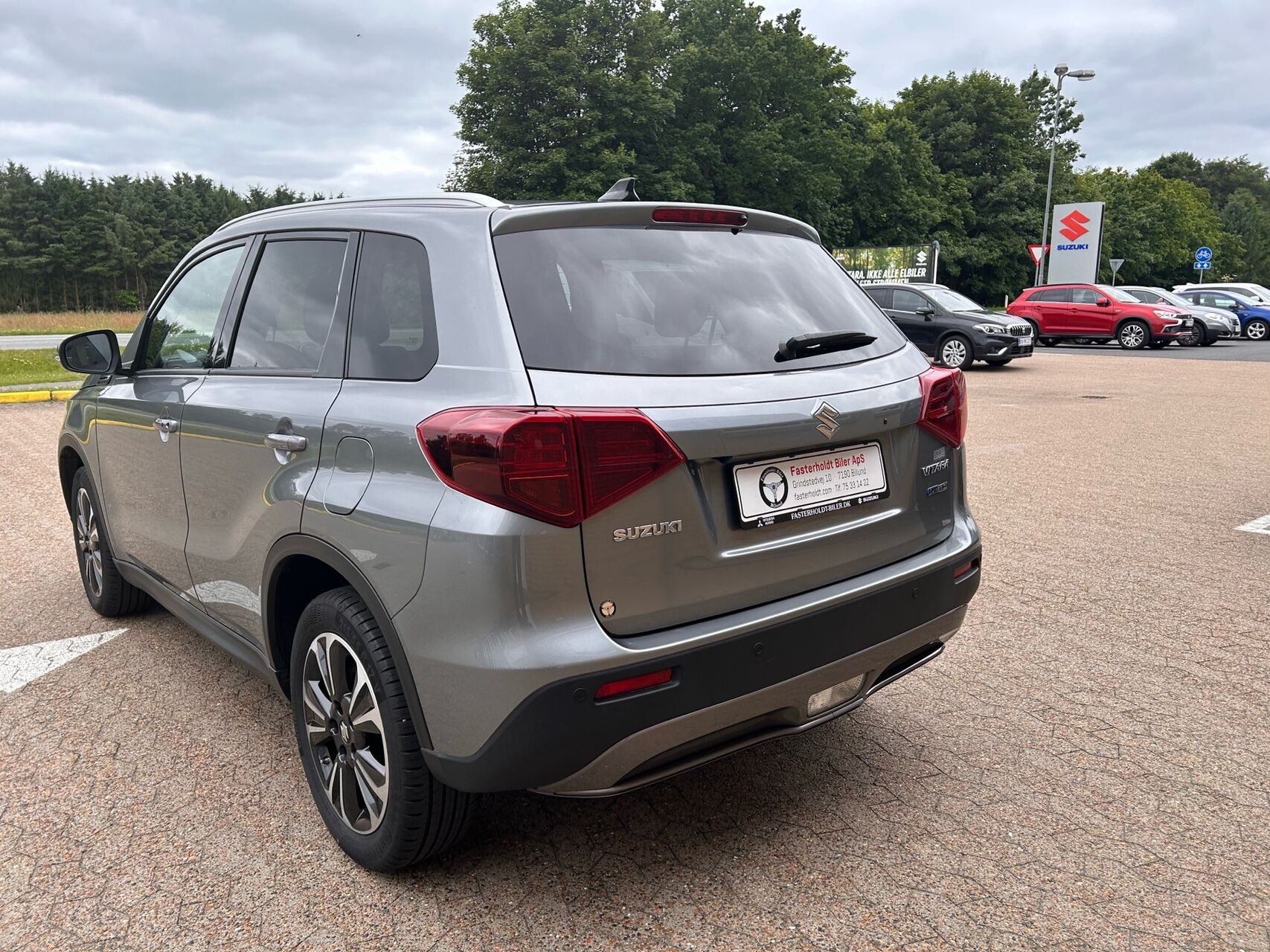 Billede af Suzuki Vitara 1,5 Hybrid Adventure AGS 102HK 5d 6g Aut.