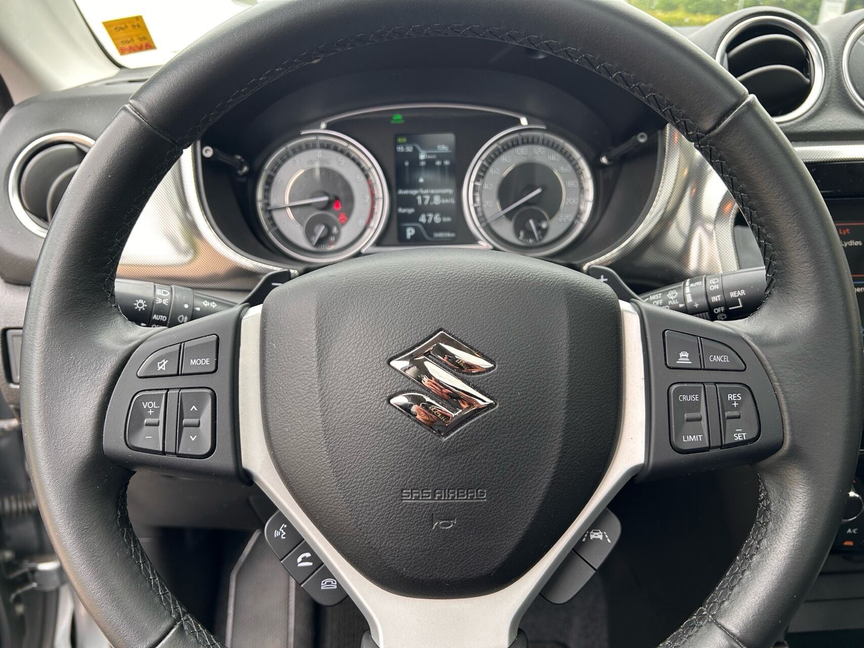Billede af Suzuki Vitara 1,5 Hybrid Adventure AGS 102HK 5d 6g Aut.