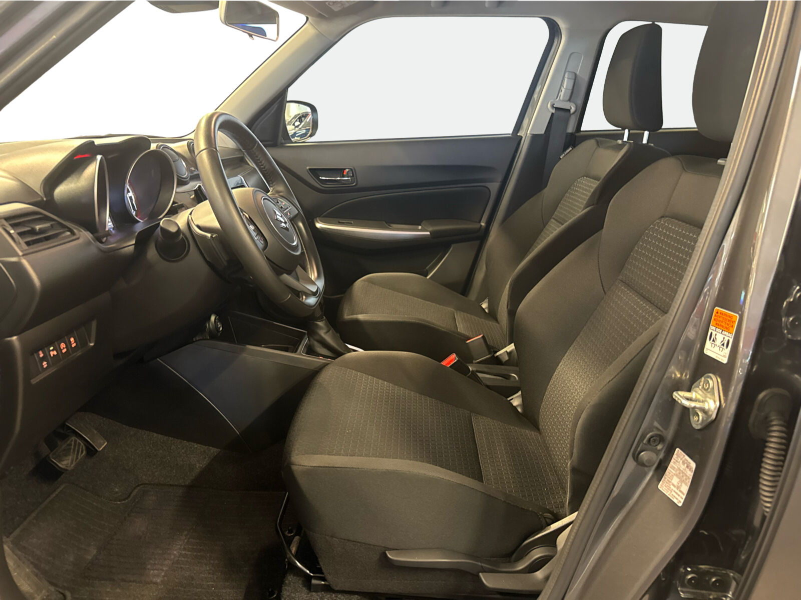 Billede af Suzuki Swift 1,2 Dualjet  Mild hybrid Exclusive AEB CVT 83HK 5d Trinl. Gear