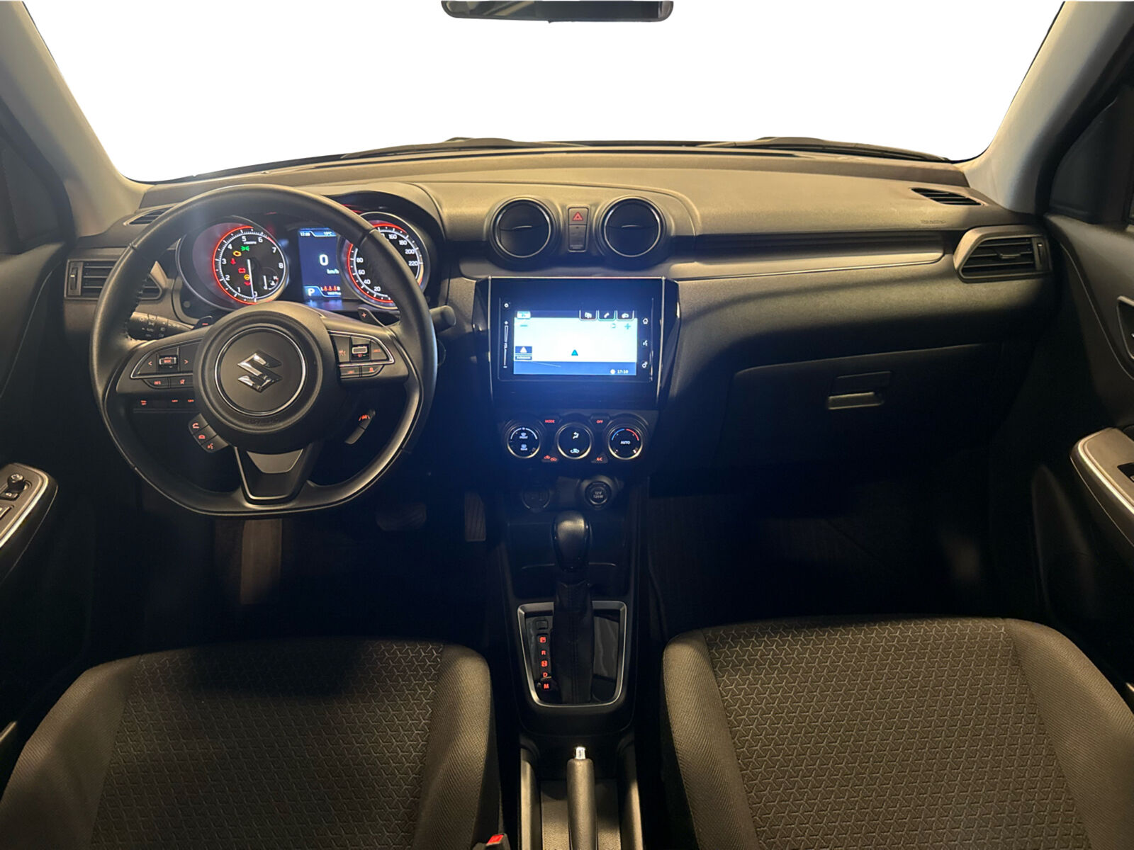 Billede af Suzuki Swift 1,2 Dualjet  Mild hybrid Exclusive AEB CVT 83HK 5d Trinl. Gear