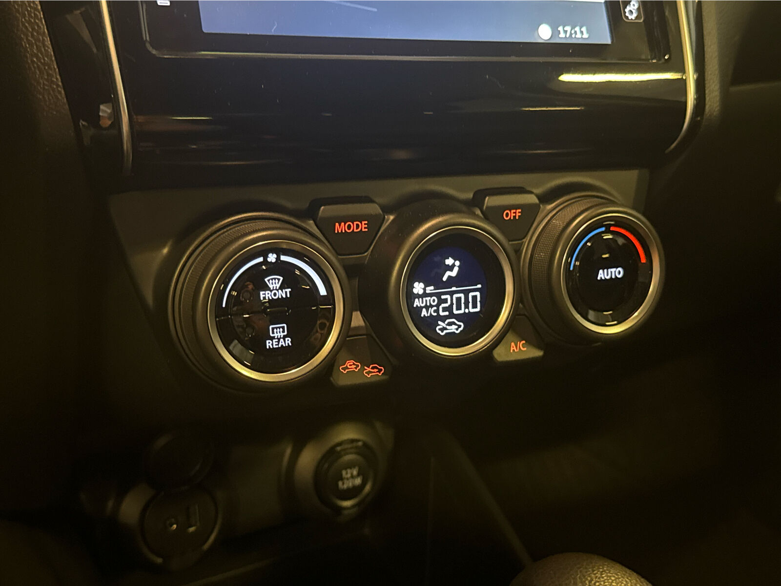 Billede af Suzuki Swift 1,2 Dualjet  Mild hybrid Exclusive AEB CVT 83HK 5d Trinl. Gear