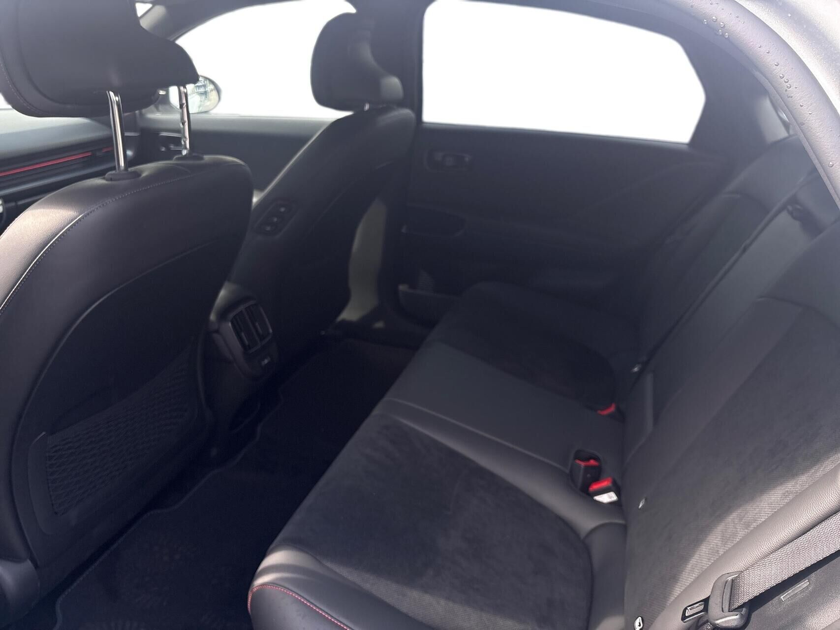 Billede af Hyundai Ioniq 6 Electric 84 kWh N-line+ 229HK Aut.
