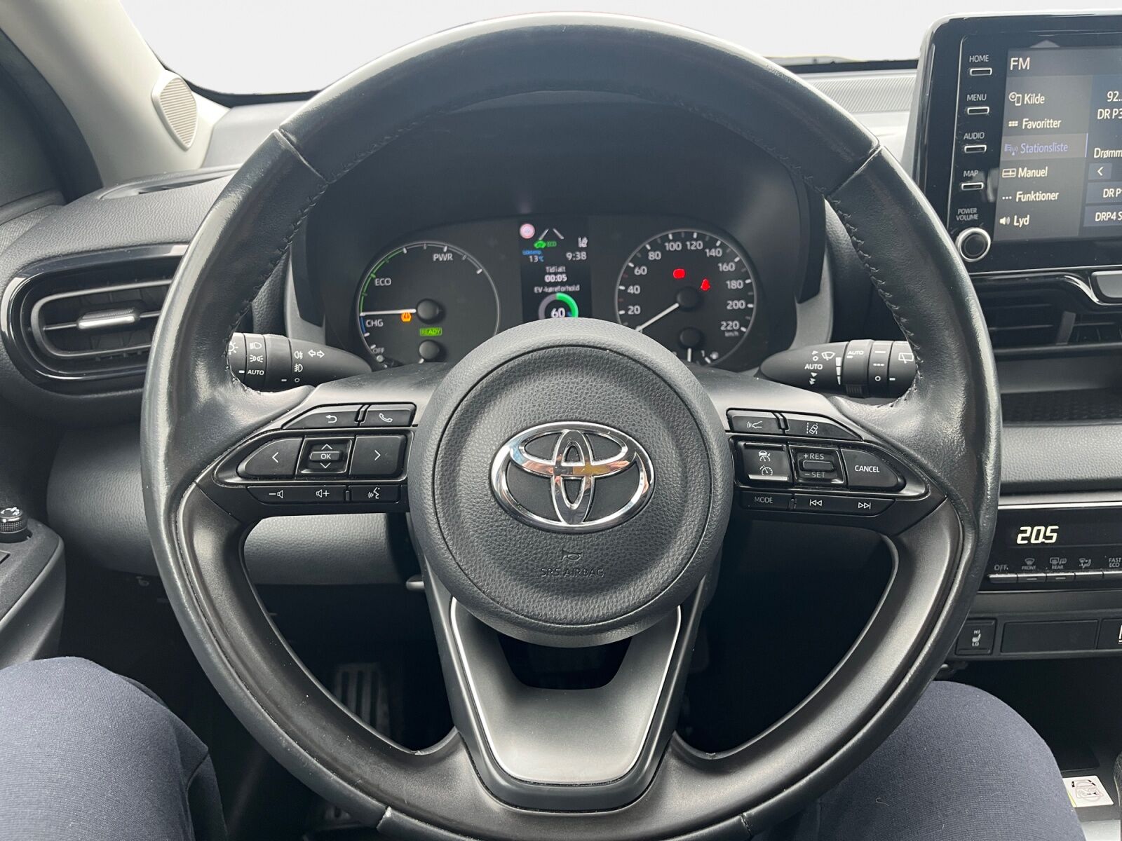 Billede af Toyota Yaris 1,5 Hybrid H3 Smart 116HK 5d Trinl. Gear