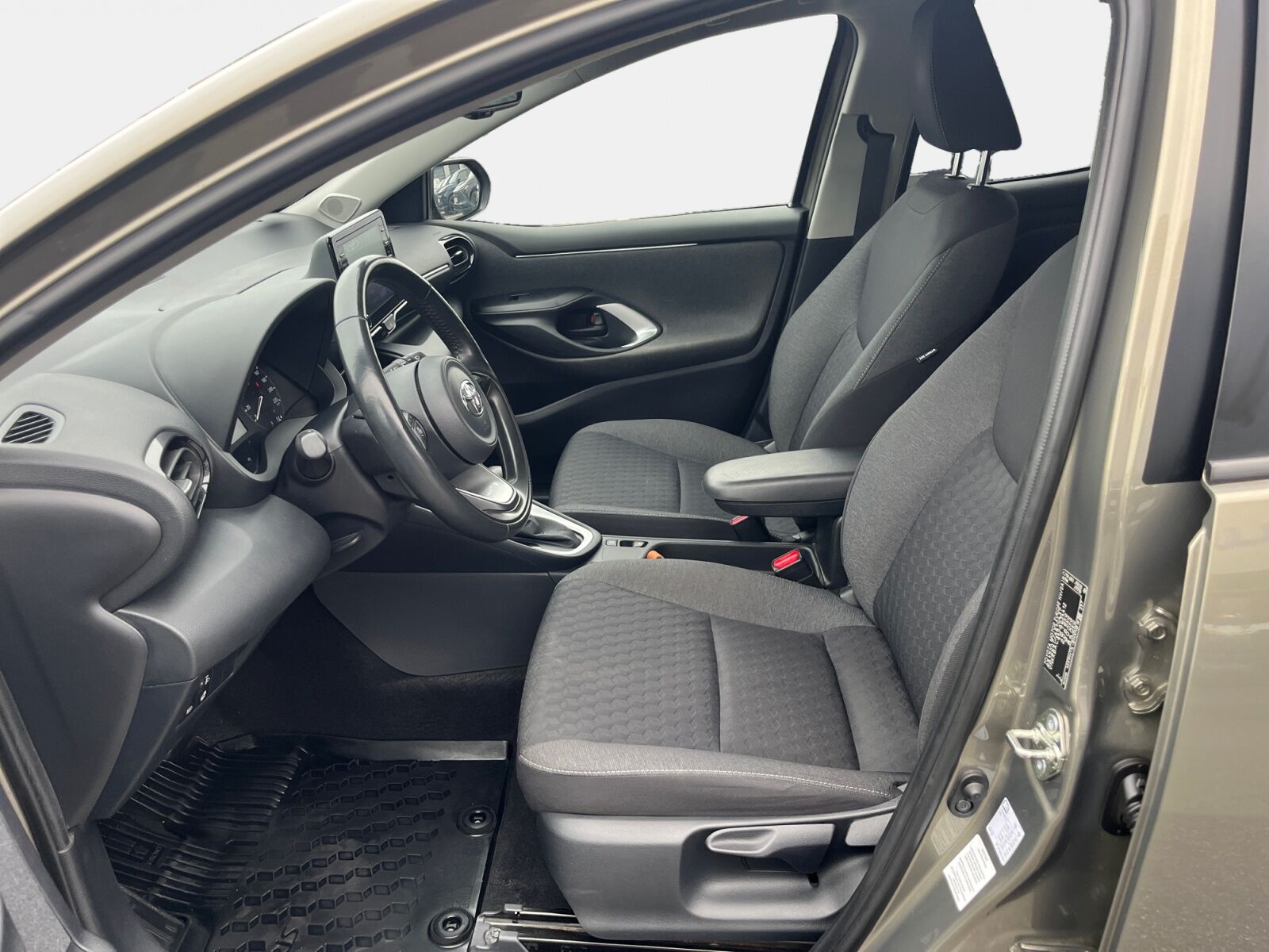 Billede af Toyota Yaris 1,5 Hybrid H3 Smart 116HK 5d Trinl. Gear