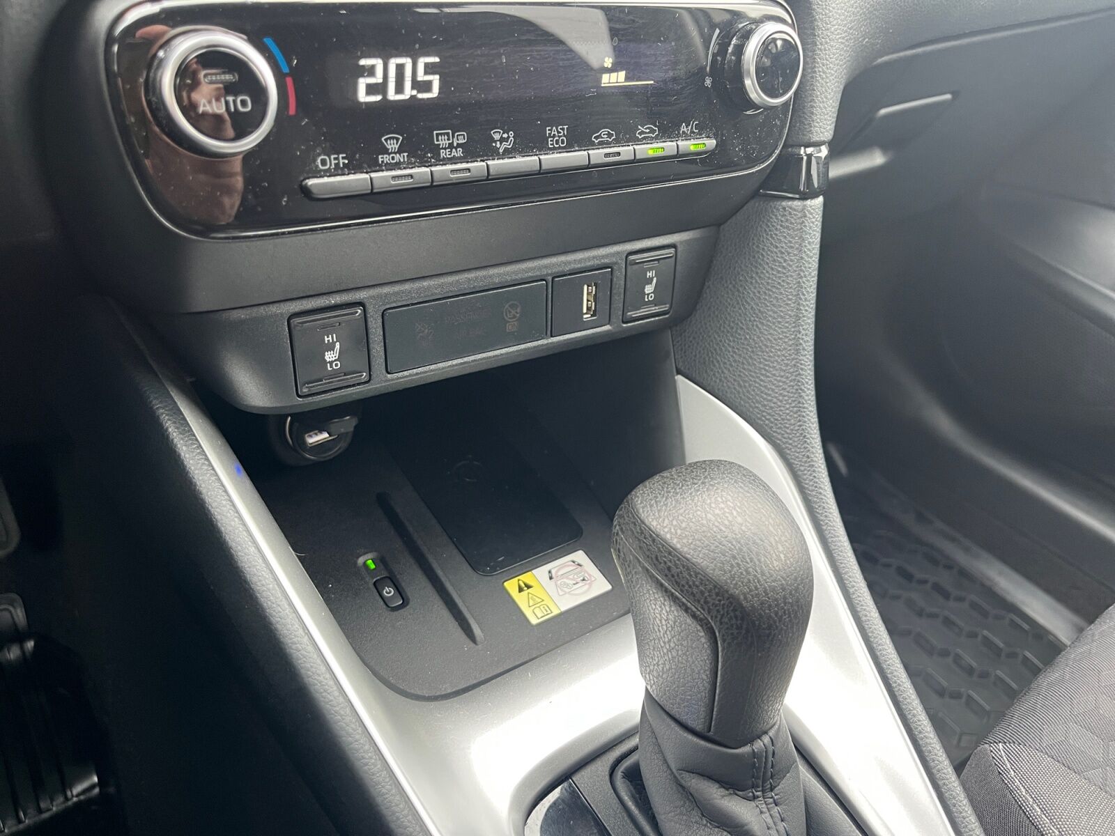 Billede af Toyota Yaris 1,5 Hybrid H3 Smart 116HK 5d Trinl. Gear