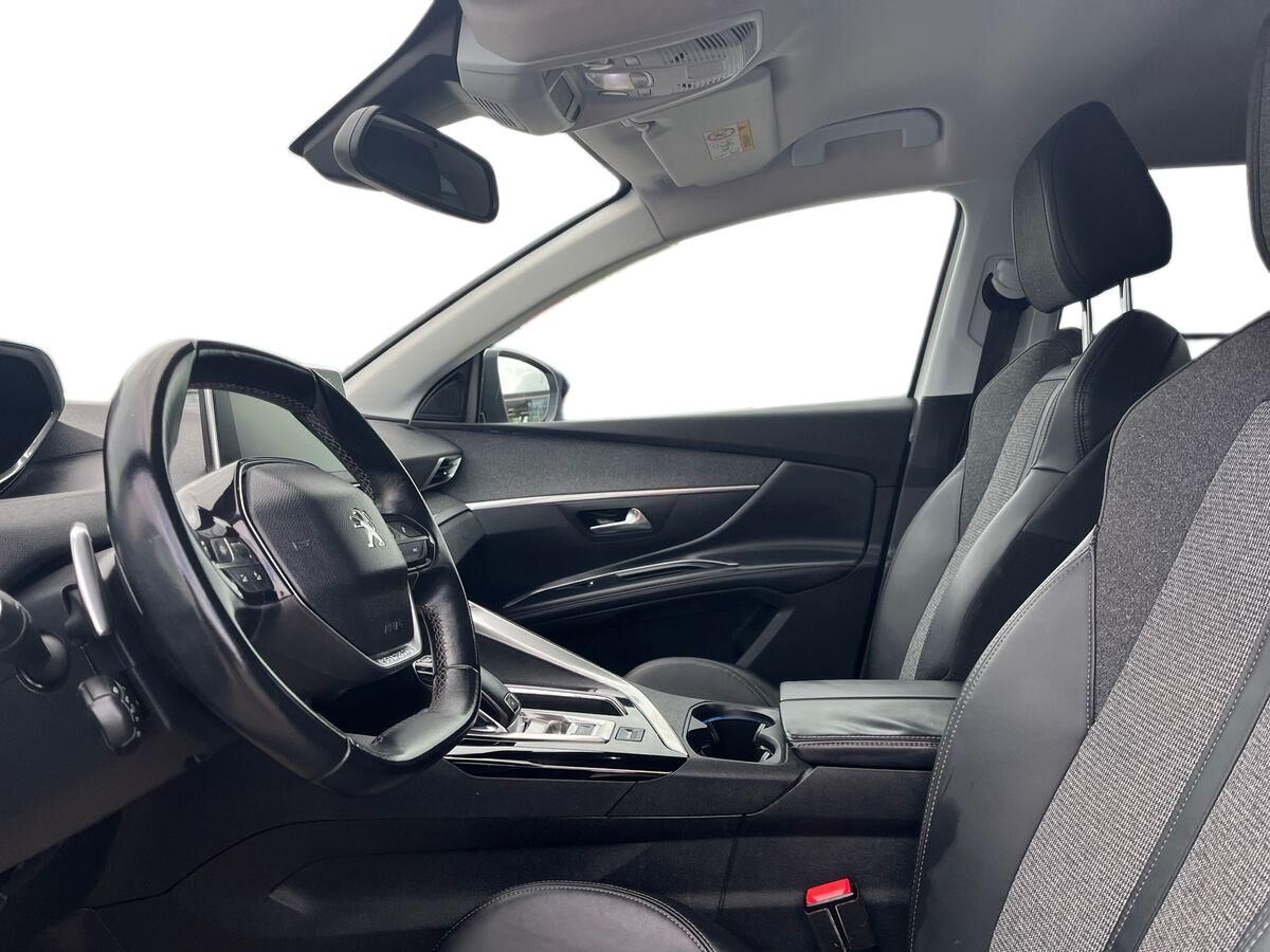 Billede af Peugeot 5008 1,2 e-THP Allure EAT6 130HK 5d 6g Aut.