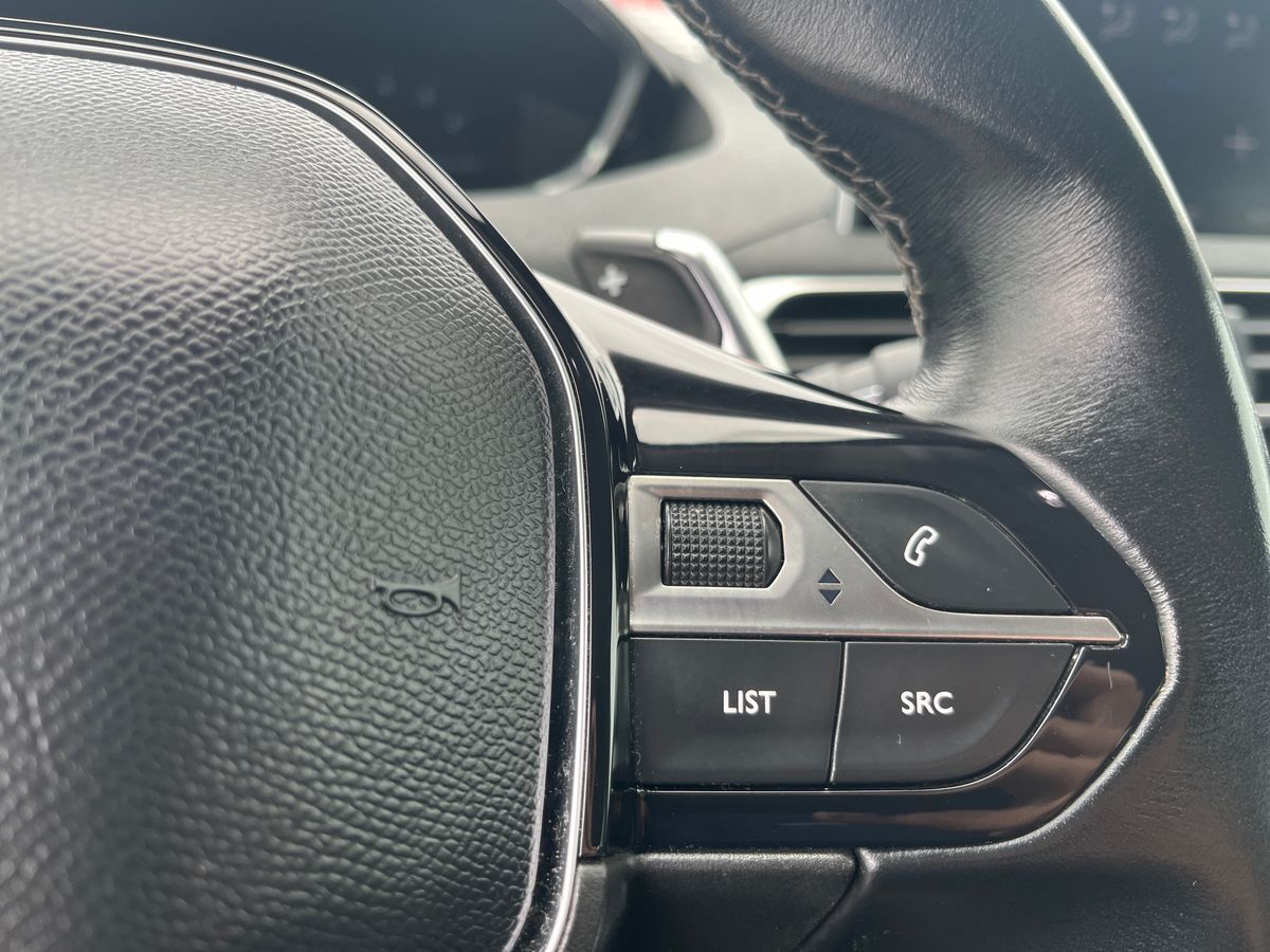 Billede af Peugeot 5008 1,2 e-THP Allure EAT6 130HK 5d 6g Aut.