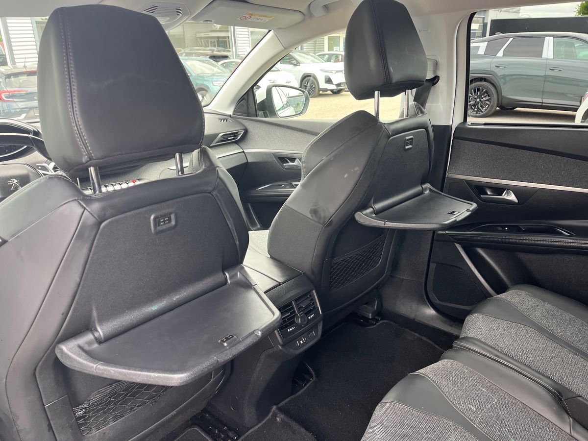 Billede af Peugeot 5008 1,2 e-THP Allure EAT6 130HK 5d 6g Aut.
