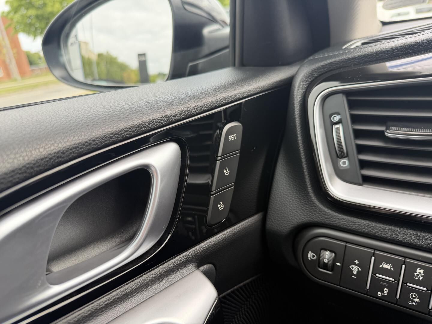 Billede af Kia Ceed SW 1,6 GDI PHEV  Plugin-hybrid Upgrade m/Plus DCT 141HK Stc 6g Aut.