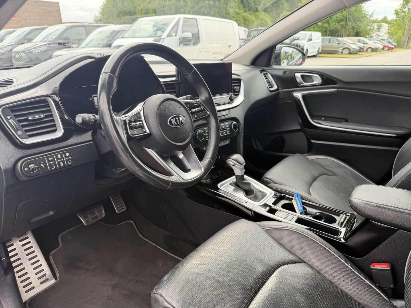 Billede af Kia Ceed SW 1,6 GDI PHEV  Plugin-hybrid Upgrade m/Plus DCT 141HK Stc 6g Aut.