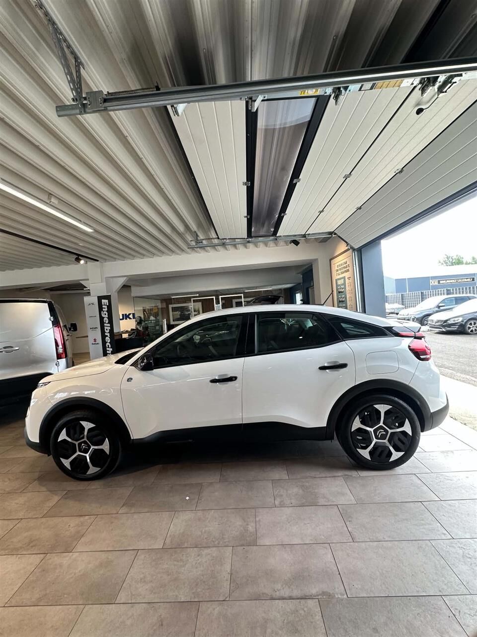 Billede af Citroën e-C4 EL Feel 136HK 5d Aut.