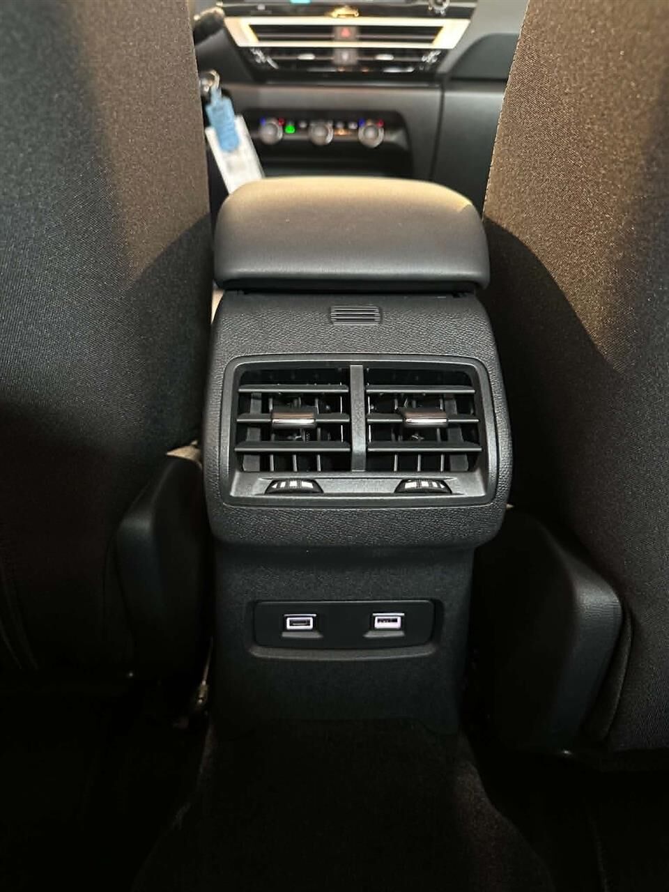 Billede af Citroën e-C4 EL Feel 136HK 5d Aut.
