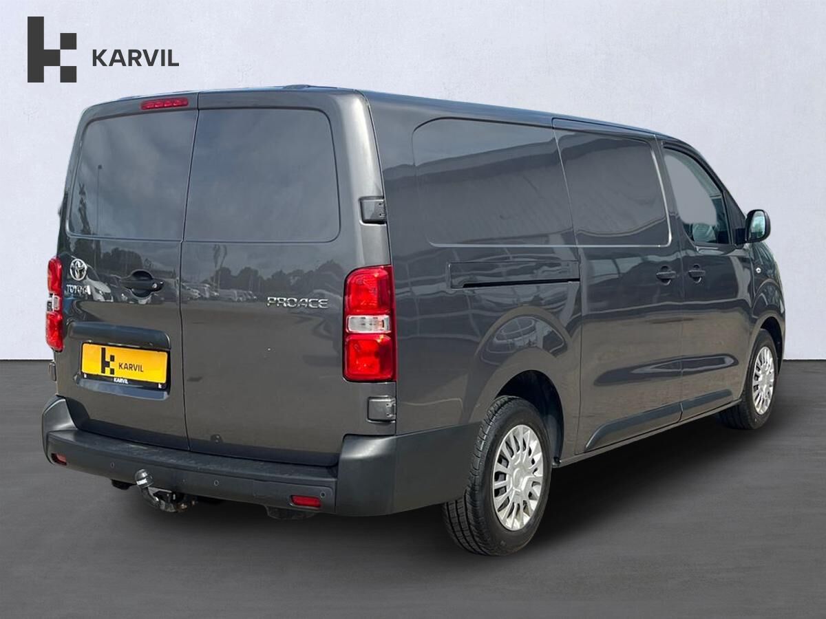 Billede af Toyota Proace Long 2,0 D Comfort Master 144HK Van 8g Aut.