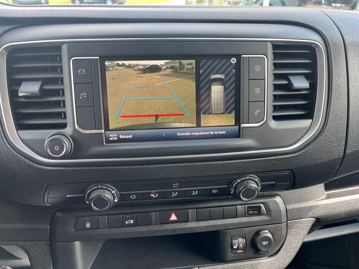 Billede af Toyota Proace Long 2,0 D Comfort Master 144HK Van 8g Aut.